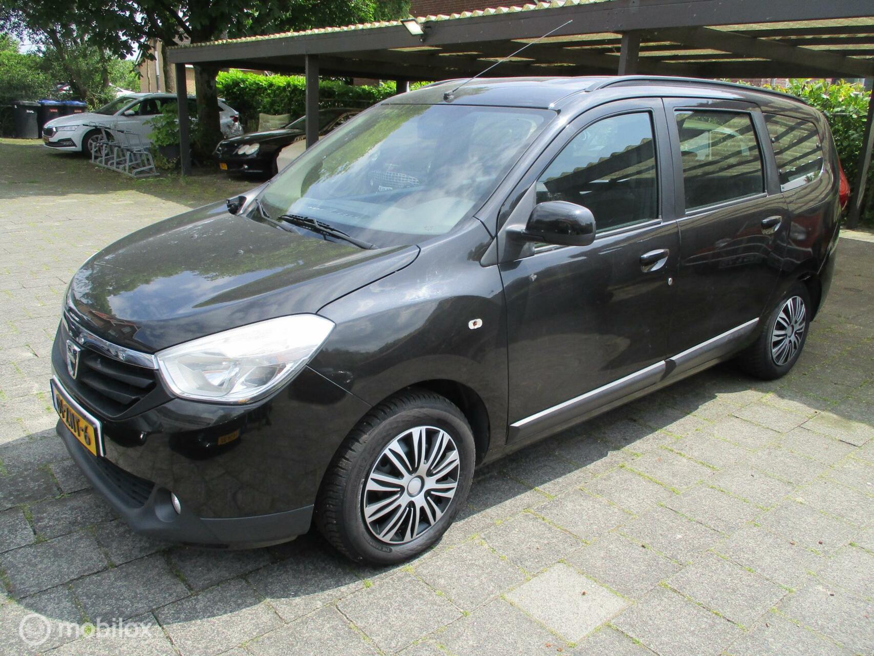 Dacia Lodgy 1.2 TCe Prestige 7p. 2013 - voorkant