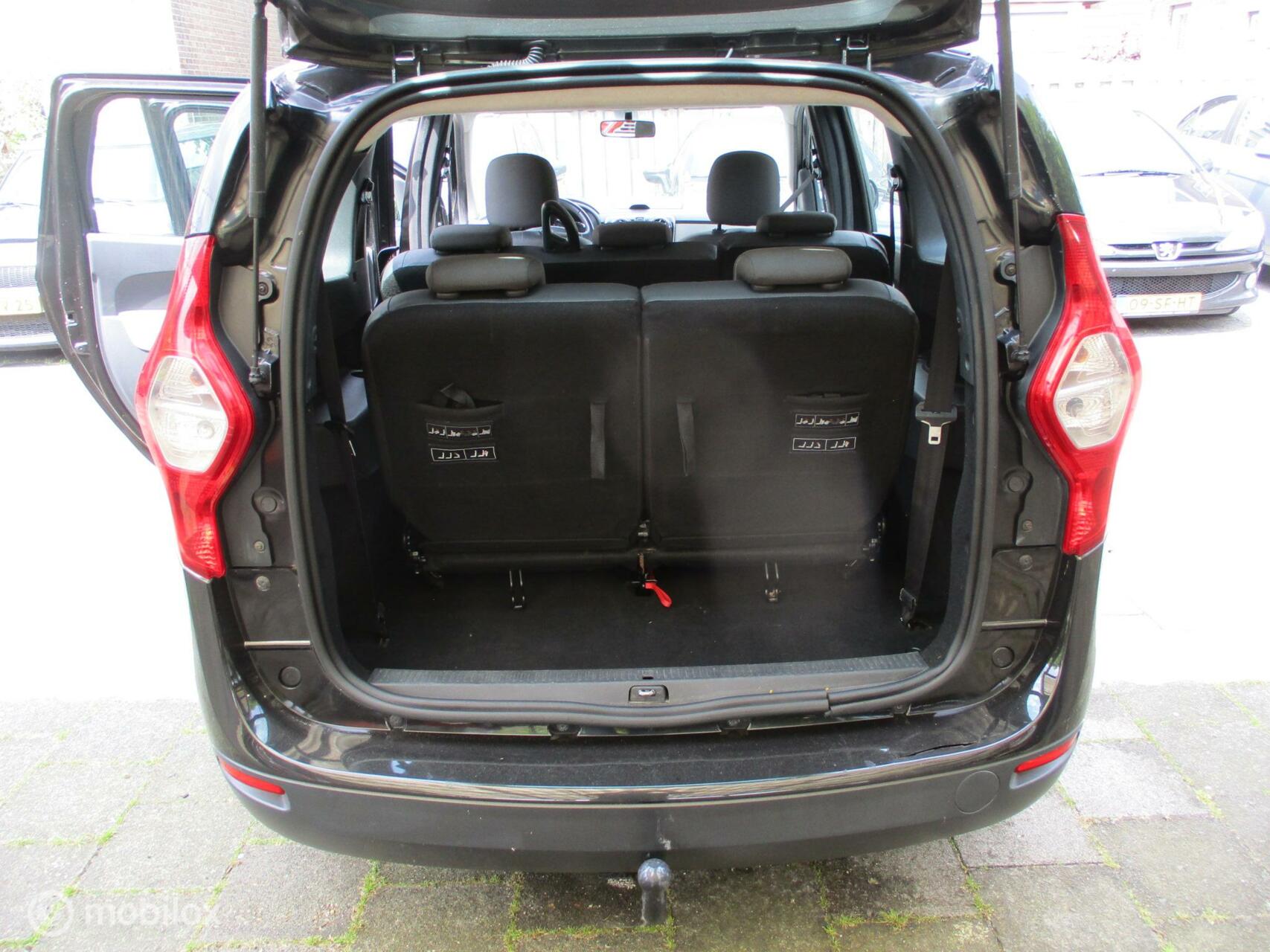 Foto van Dacia Lodgy