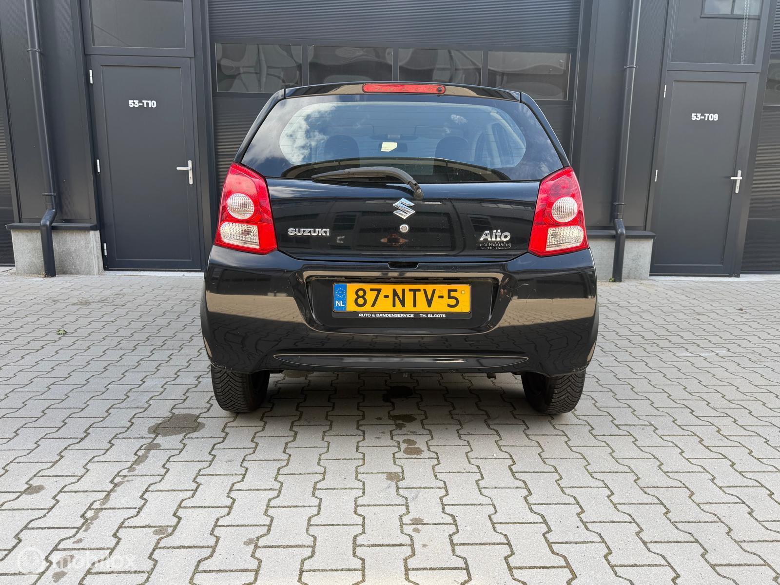 Foto van Suzuki Alto