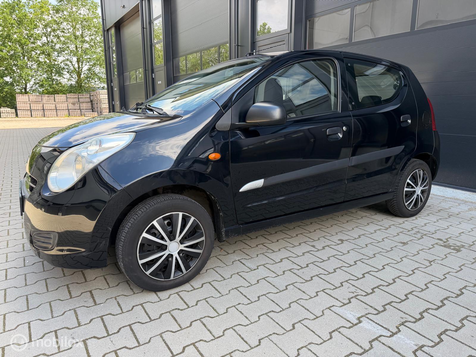 Foto van Suzuki Alto