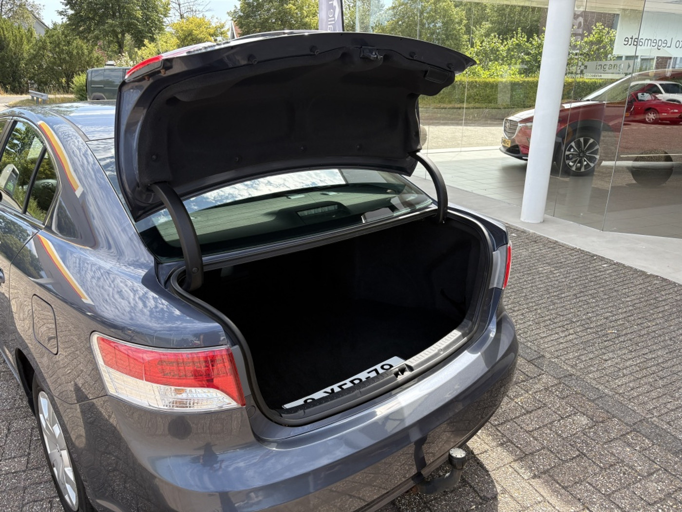 Foto van Toyota Toyota Avensis