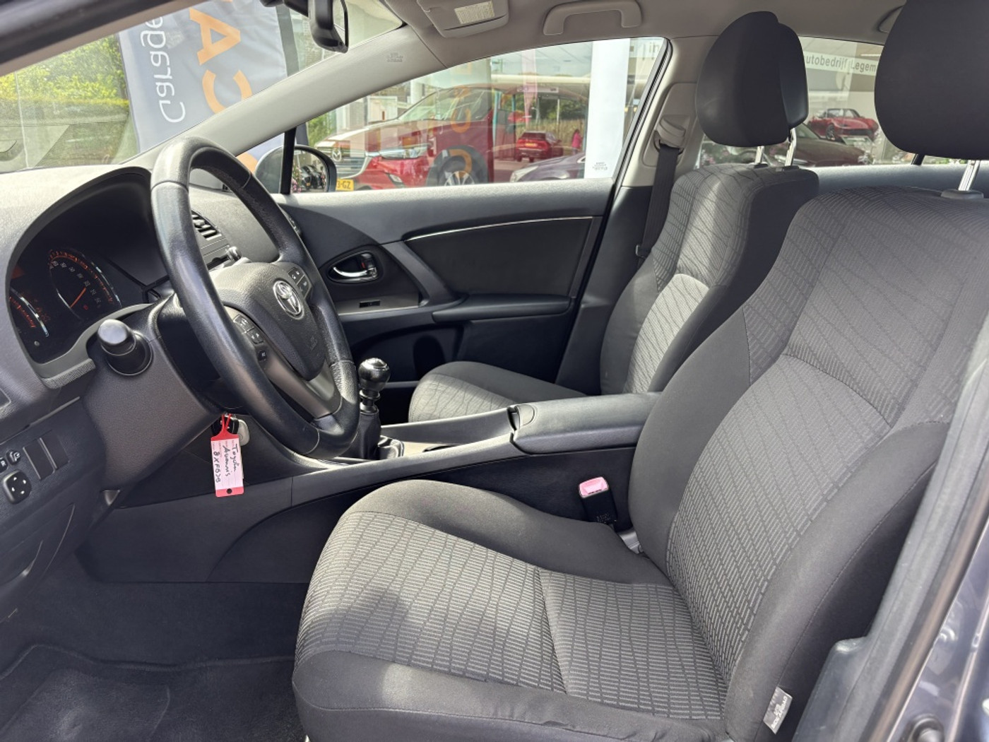 Foto van Toyota Toyota Avensis