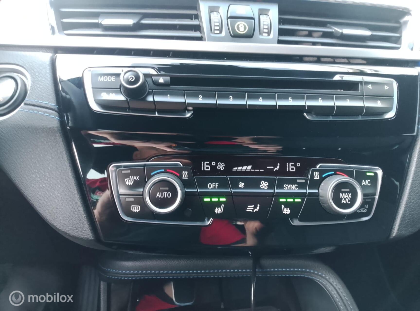 Foto van BMW X2 Sdrive20i