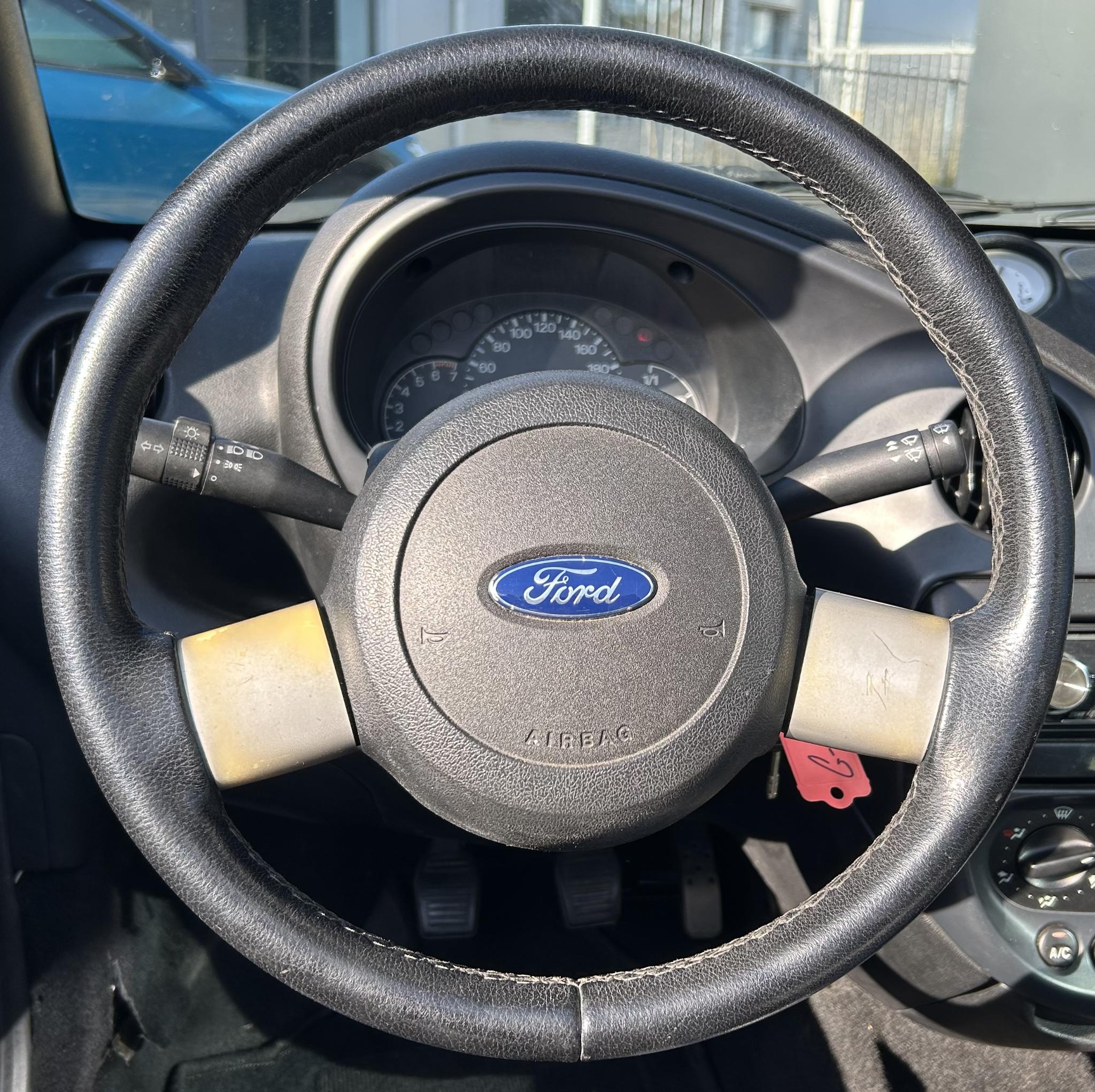 Foto van Ford Street Ka