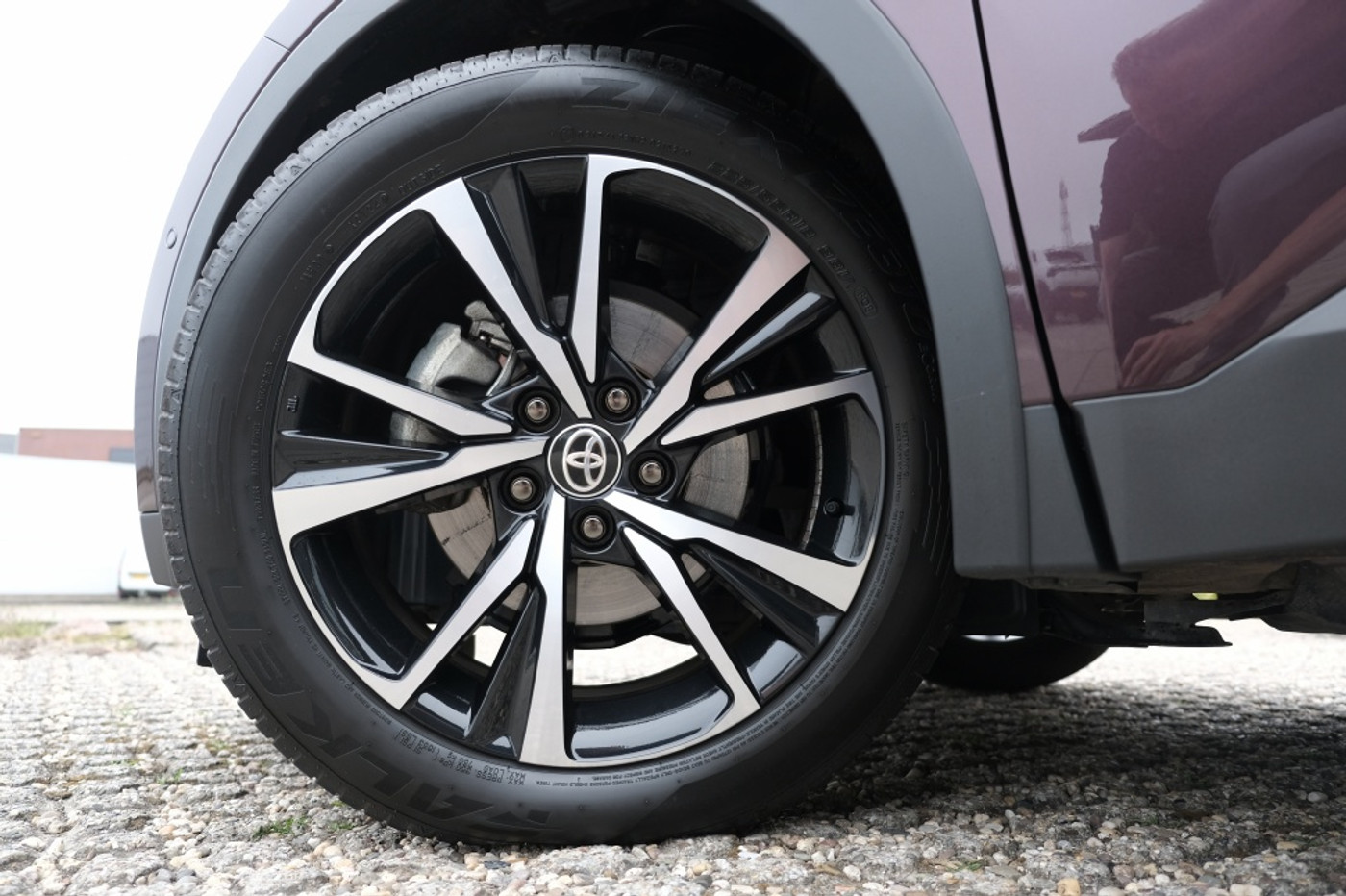 Foto van Toyota C-hr