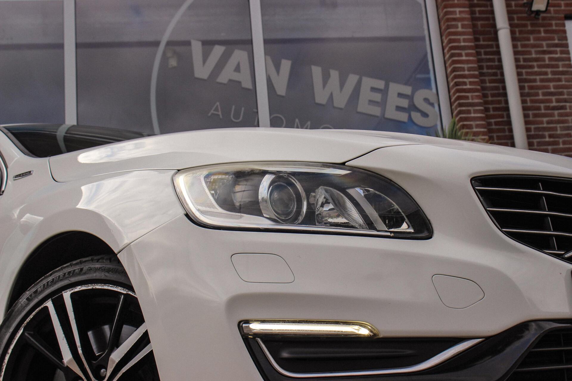 Foto van Volvo V60 Plug In Hybrid