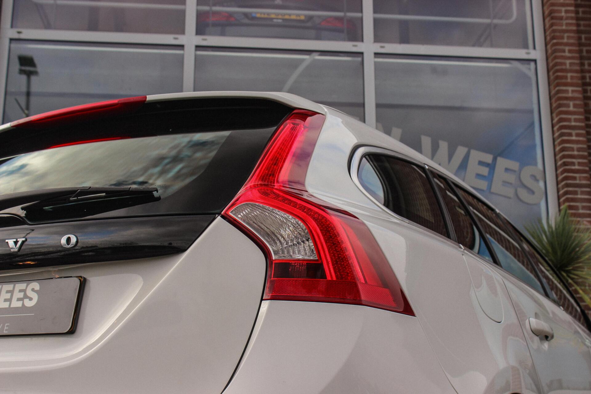 Foto van Volvo V60 Plug In Hybrid