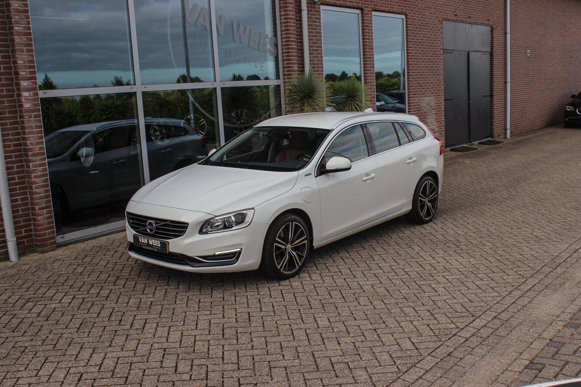 Foto van Volvo V60 Plug In Hybrid