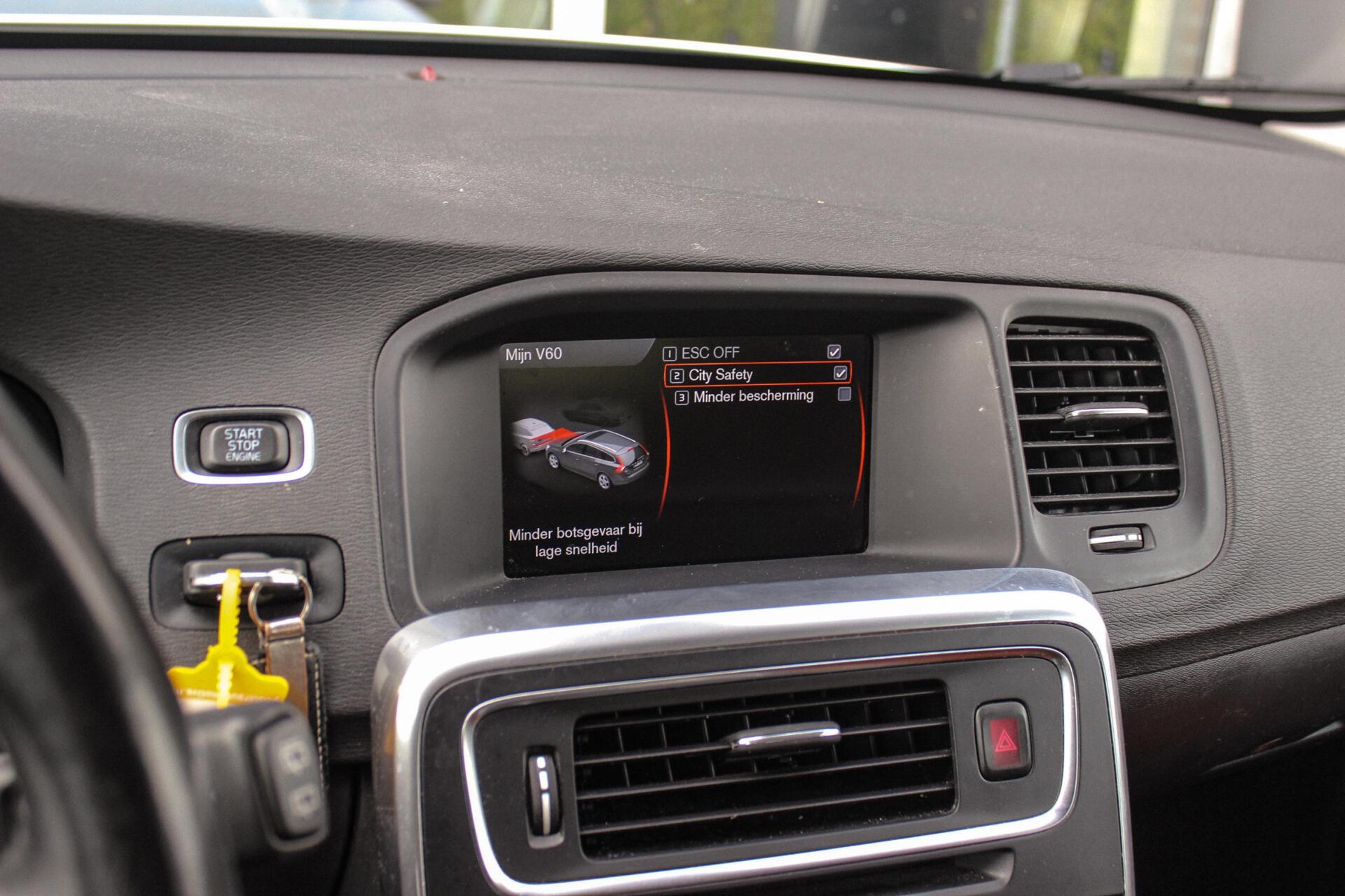 Foto van Volvo V60 Plug In Hybrid