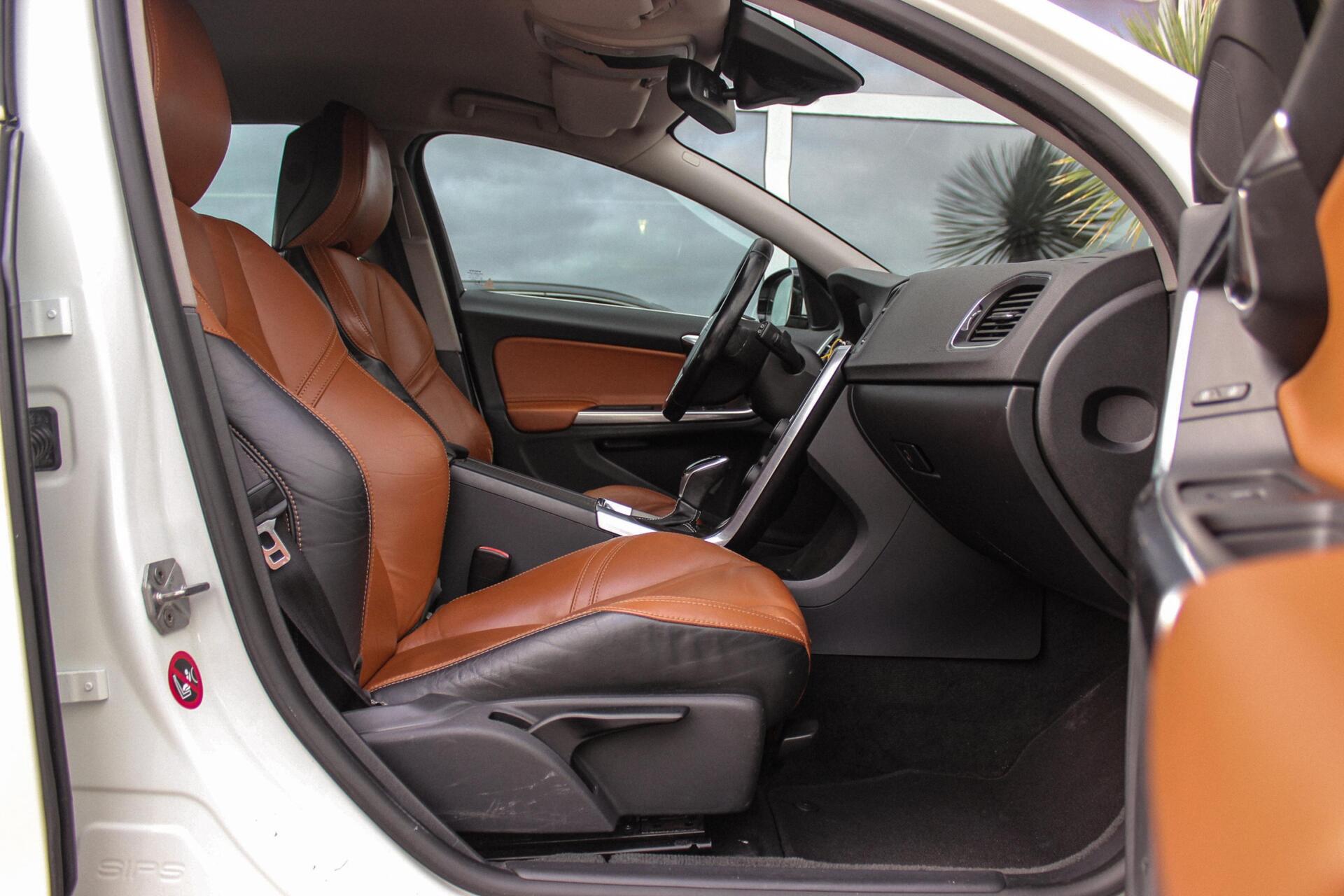 Foto van Volvo V60 Plug In Hybrid