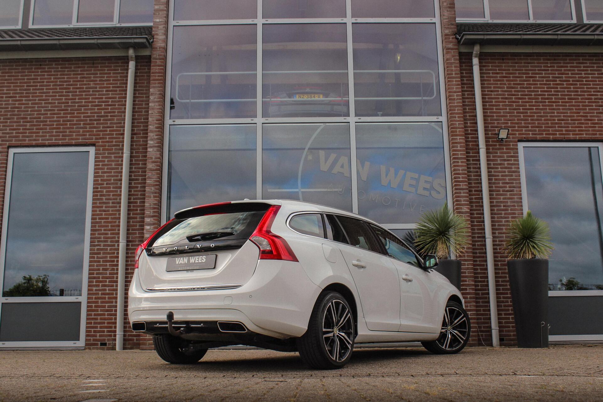 Foto van Volvo V60 Plug In Hybrid