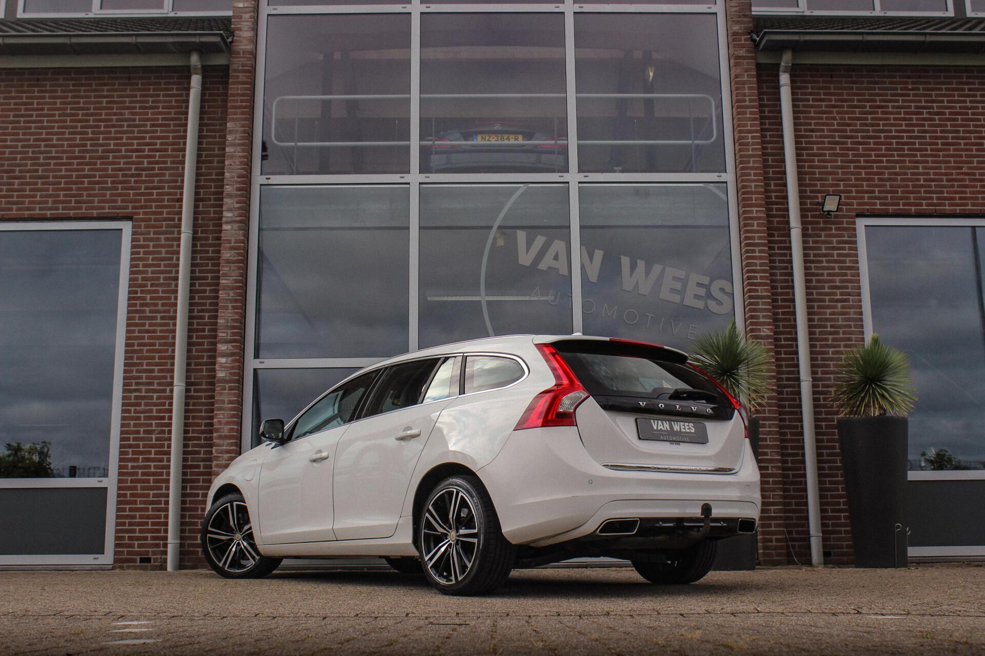 Foto van Volvo V60 Plug In Hybrid