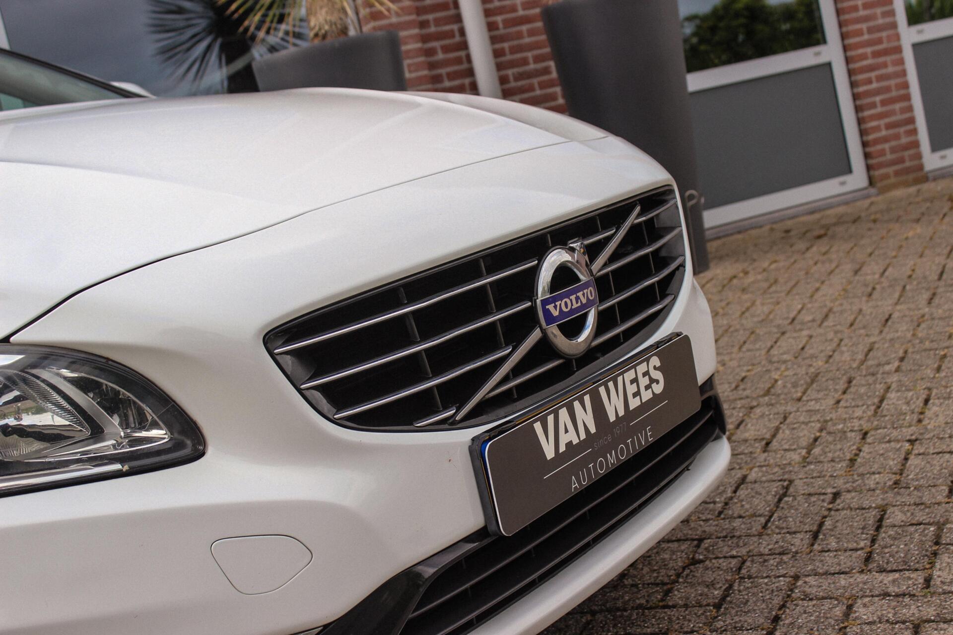 Foto van Volvo V60 Plug In Hybrid