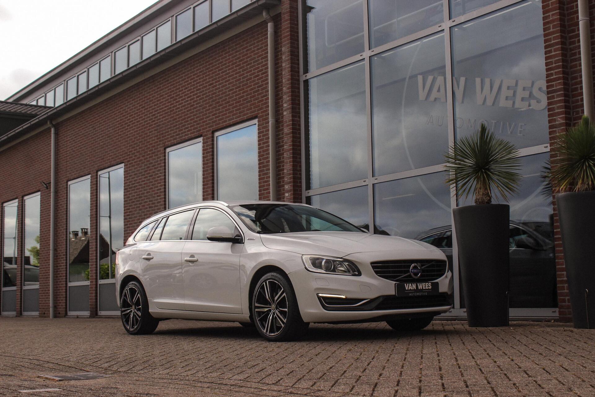Foto van Volvo V60 Plug In Hybrid