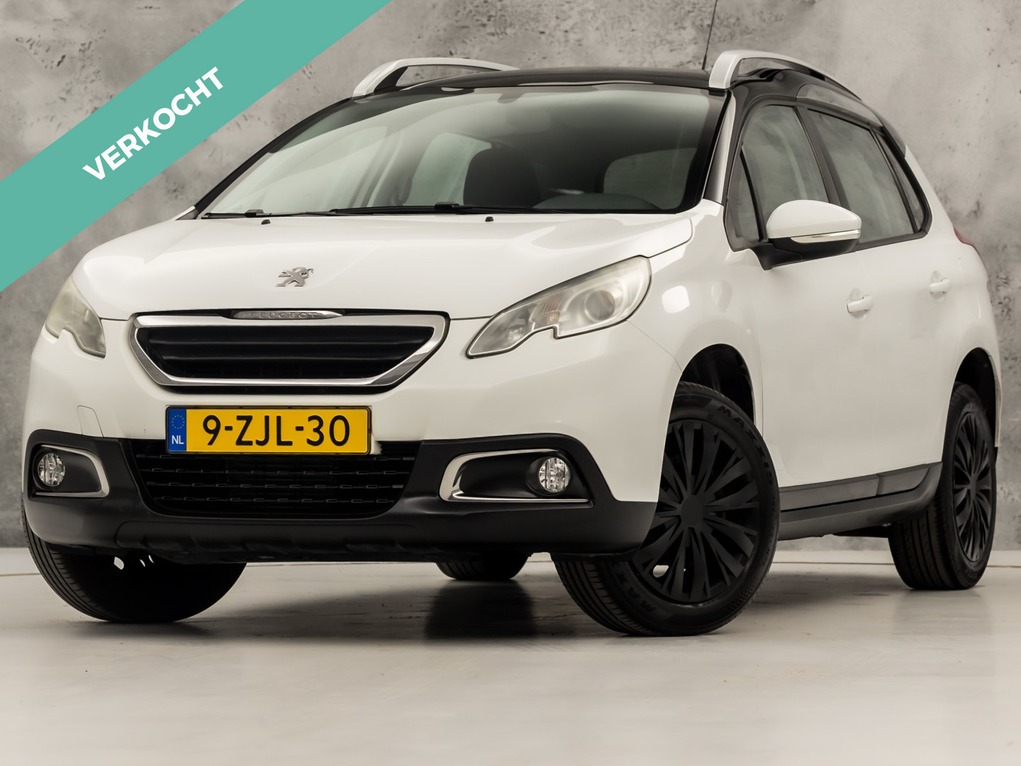 Peugeot 2008 1.2 PureTech Sport 2015 - voorkant