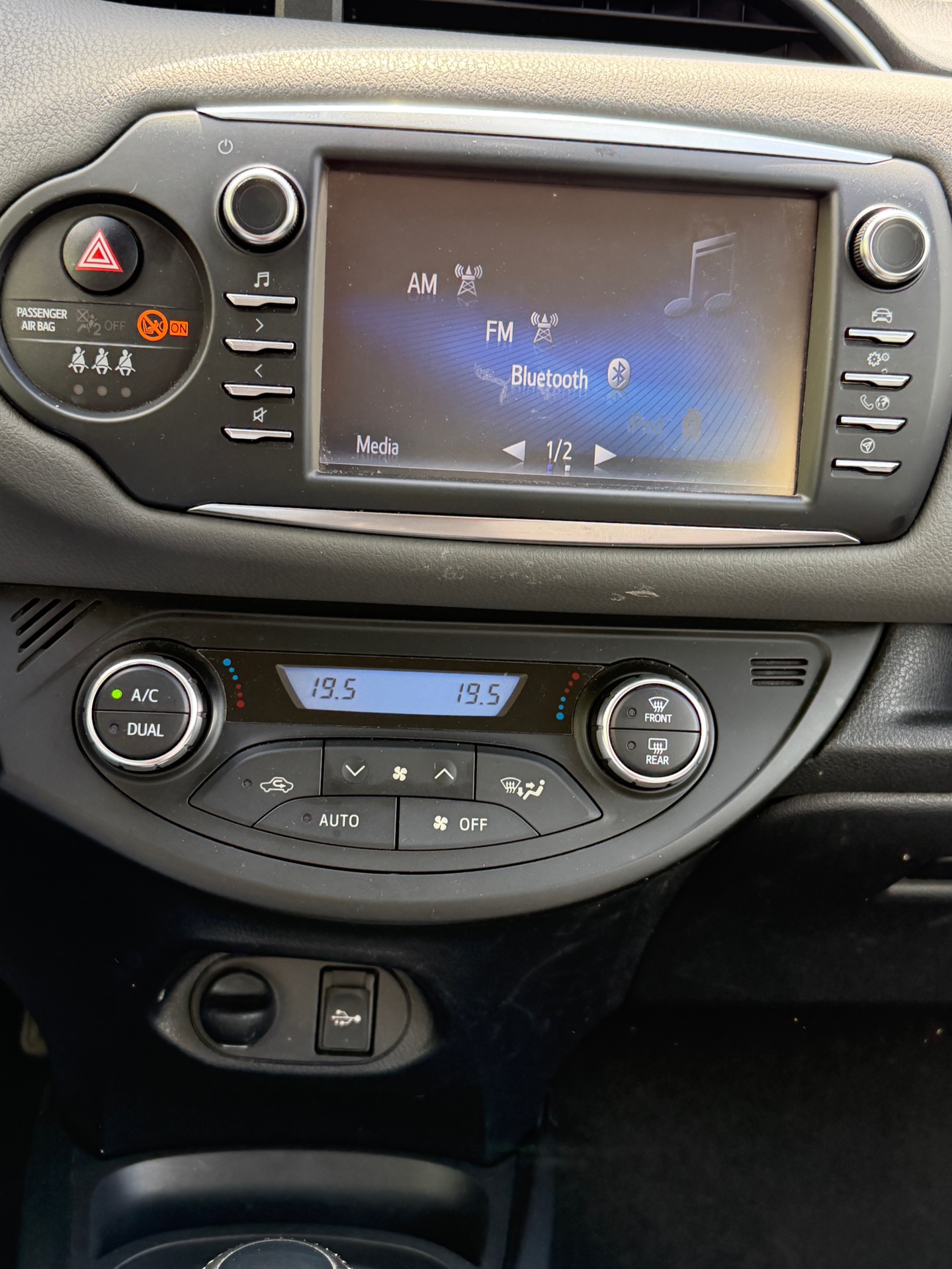 Foto van Toyota Toyota Yaris Hybrid