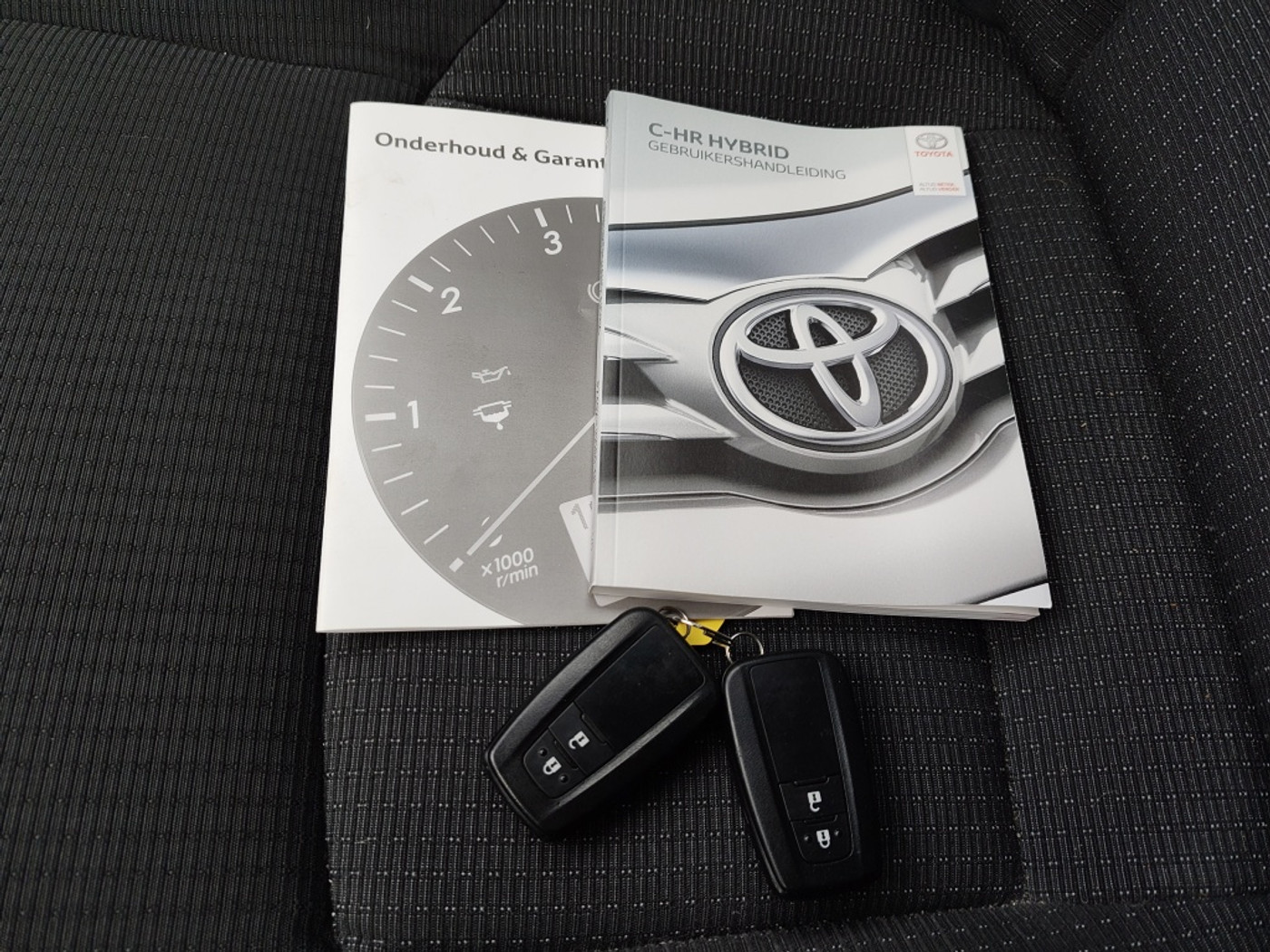 Foto van Toyota Toyota C-hr