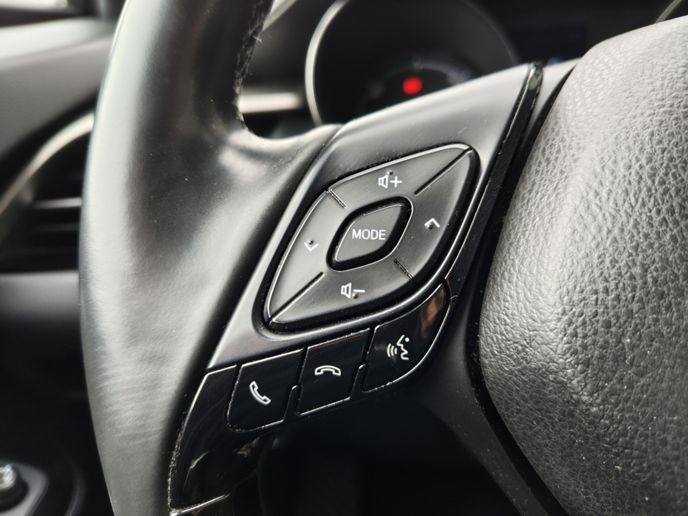 Foto van Toyota Toyota C-hr