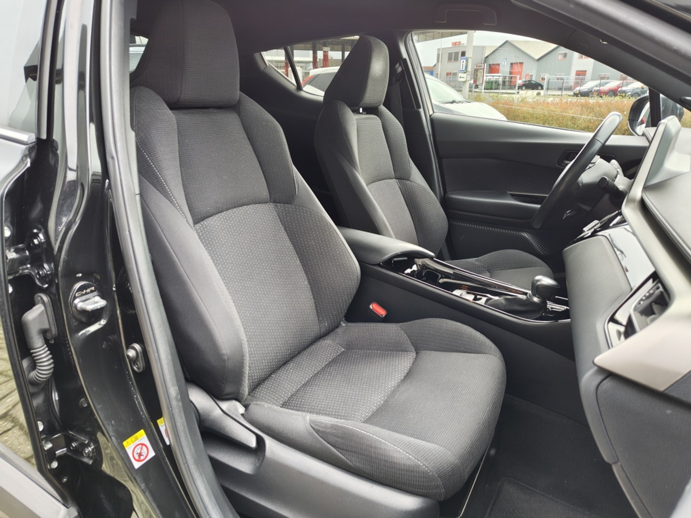 Foto van Toyota Toyota C-hr