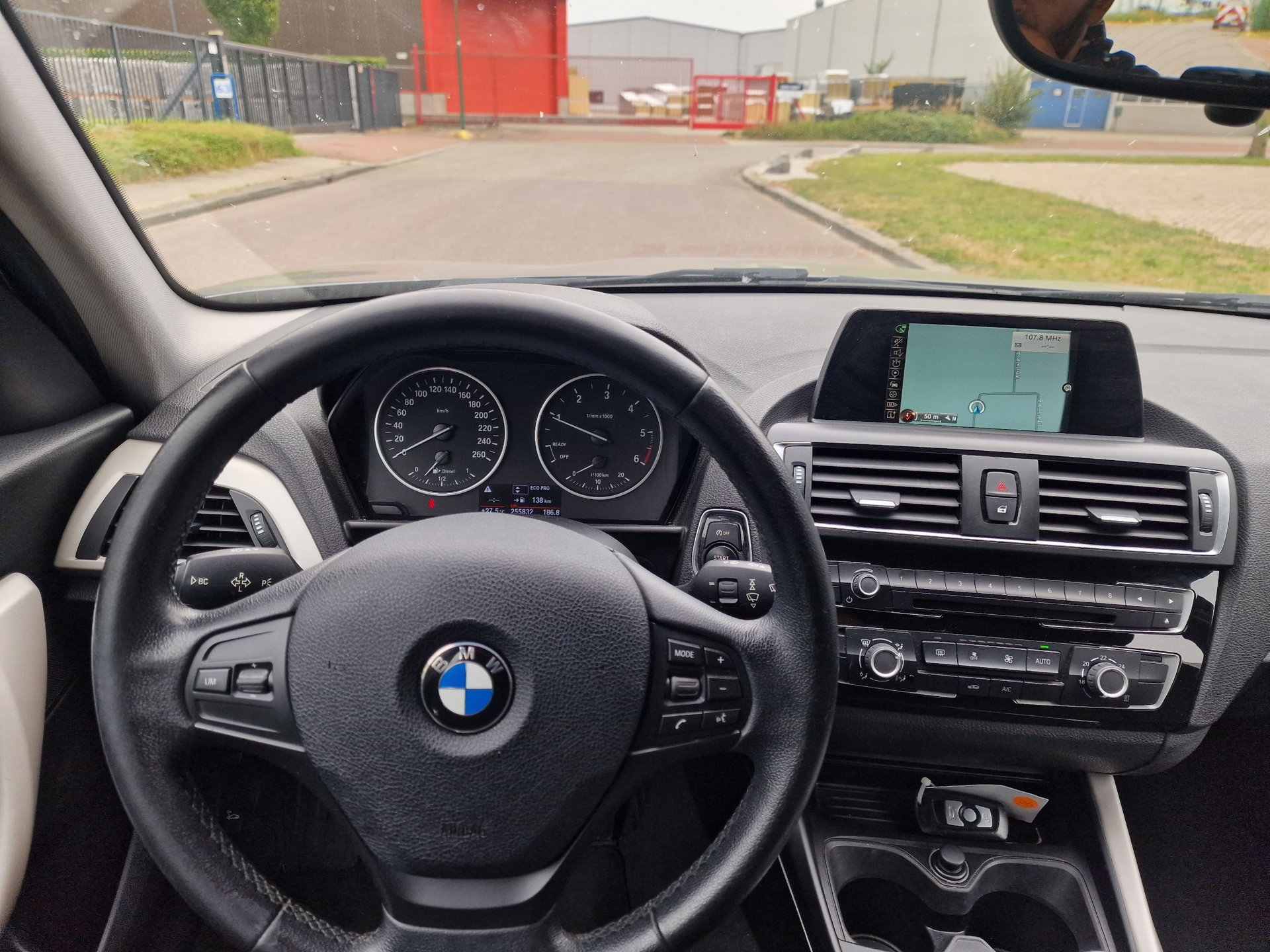 Foto van BMW 116d Efficient Dynamics