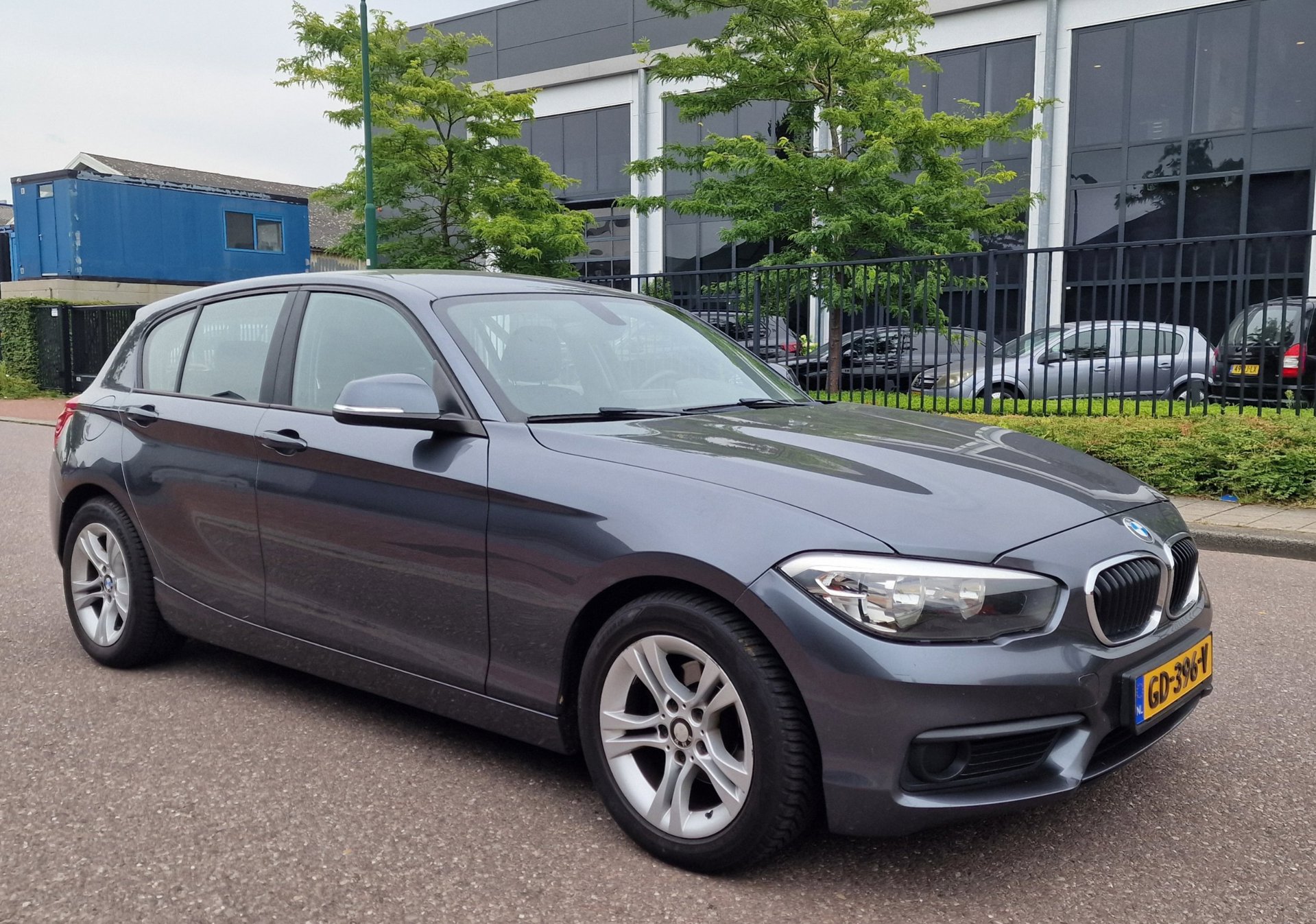 Foto van BMW 116d Efficient Dynamics