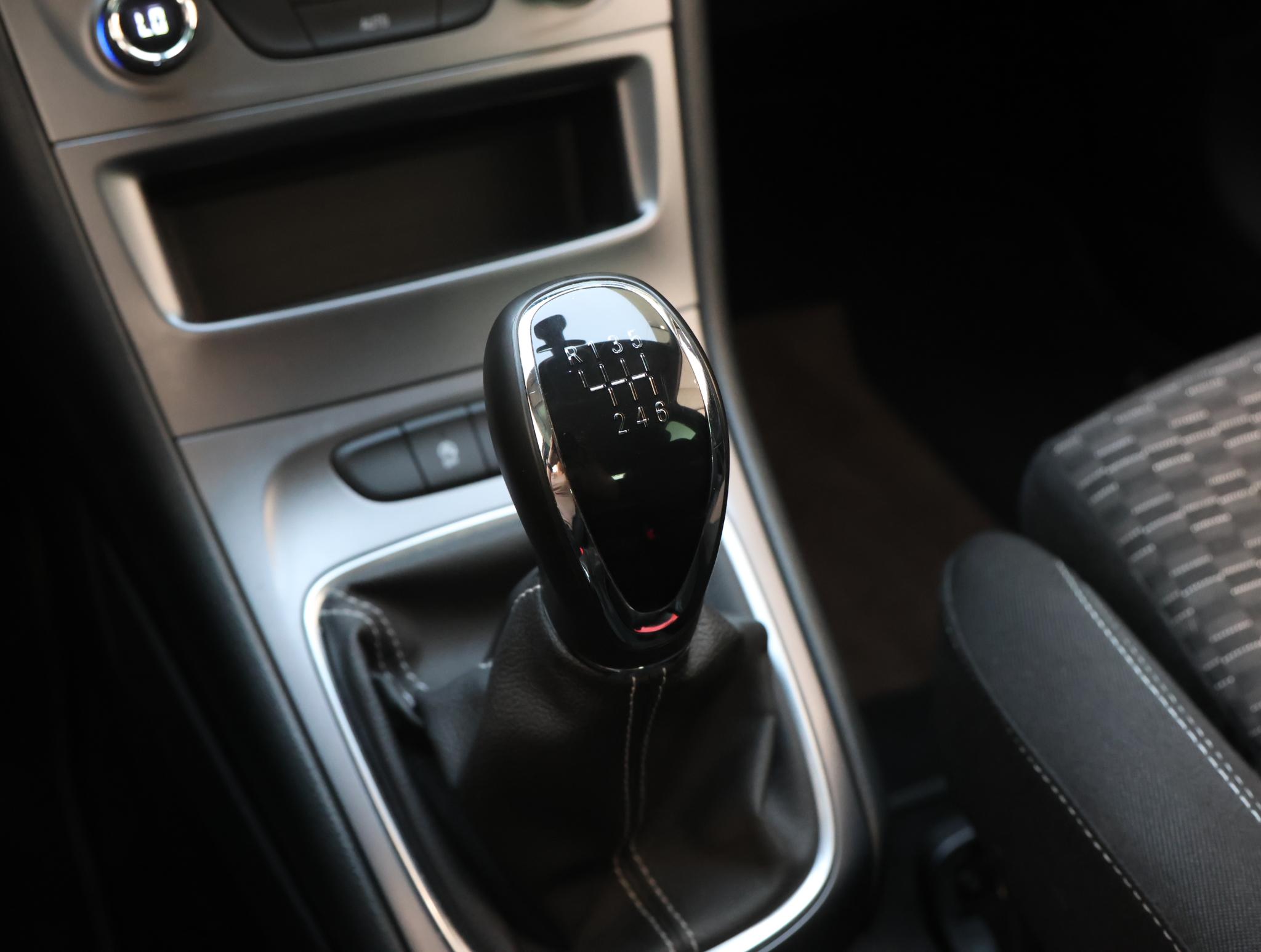 Foto van Opel Astra Sports Tourer