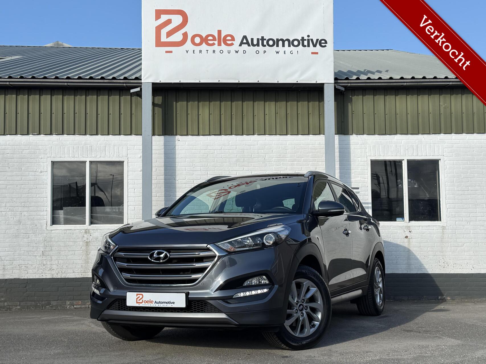 Hyundai Tucson 1.6 GDi Premium / Dealer OH / Camera / Cruise / Trekhaak 2015 - voorkant