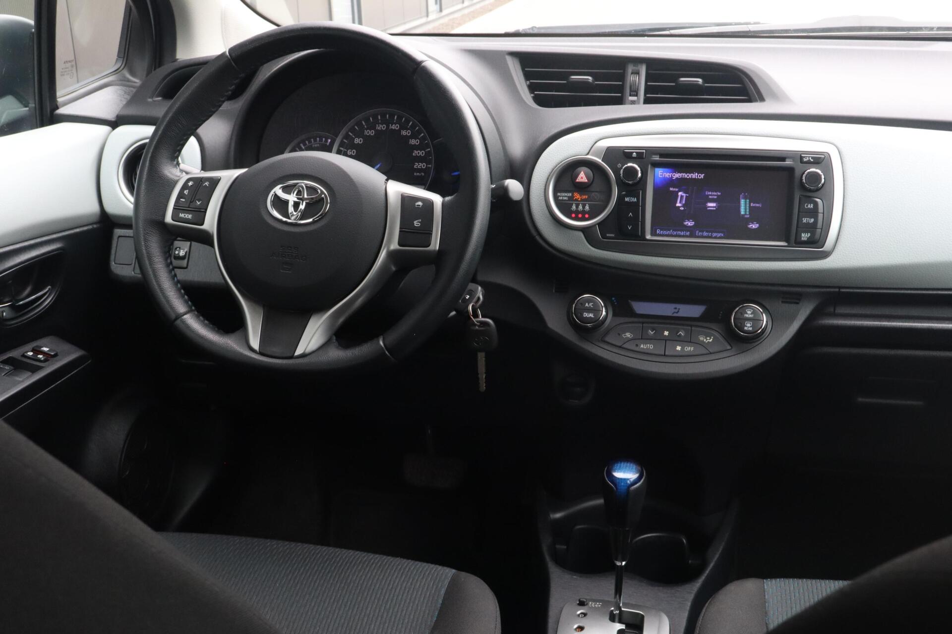 Foto van Toyota Toyota Yaris Hybrid
