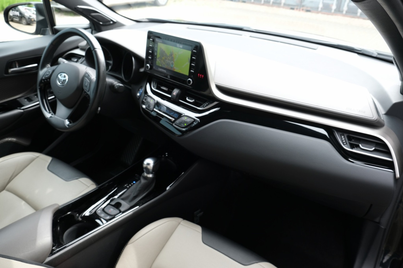 Foto van Toyota Toyota C-hr