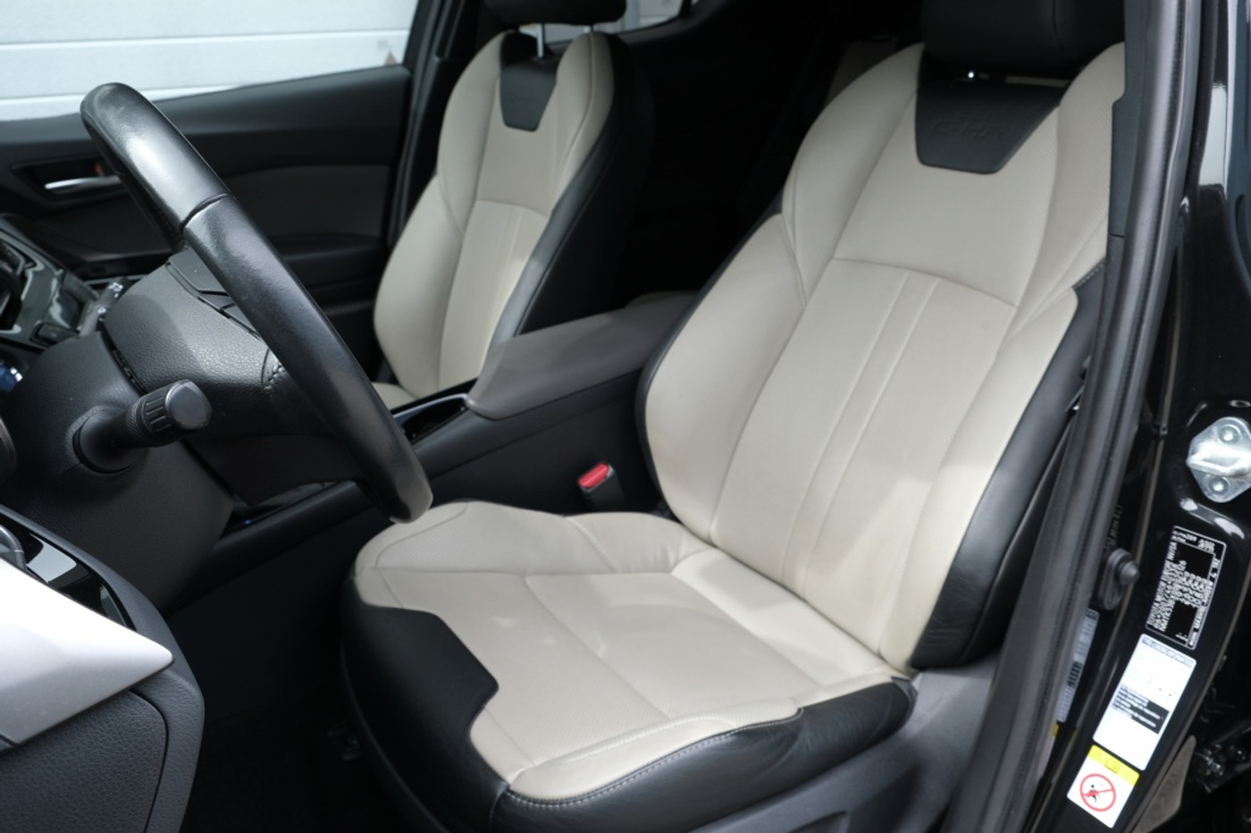 Foto van Toyota Toyota C-hr