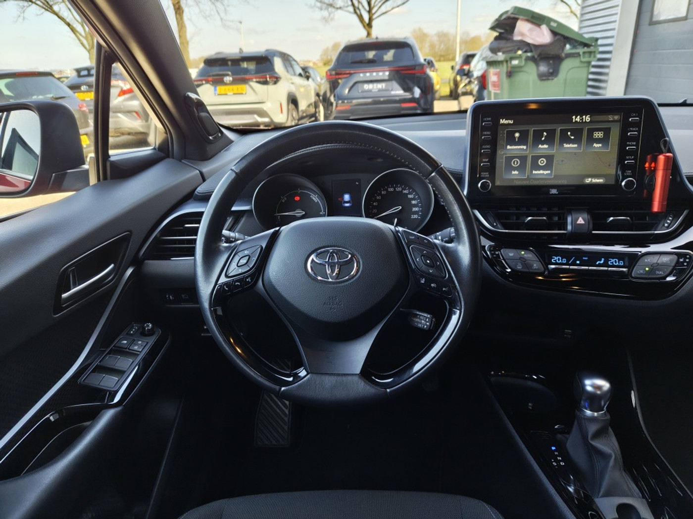 Foto van Toyota Toyota C-hr