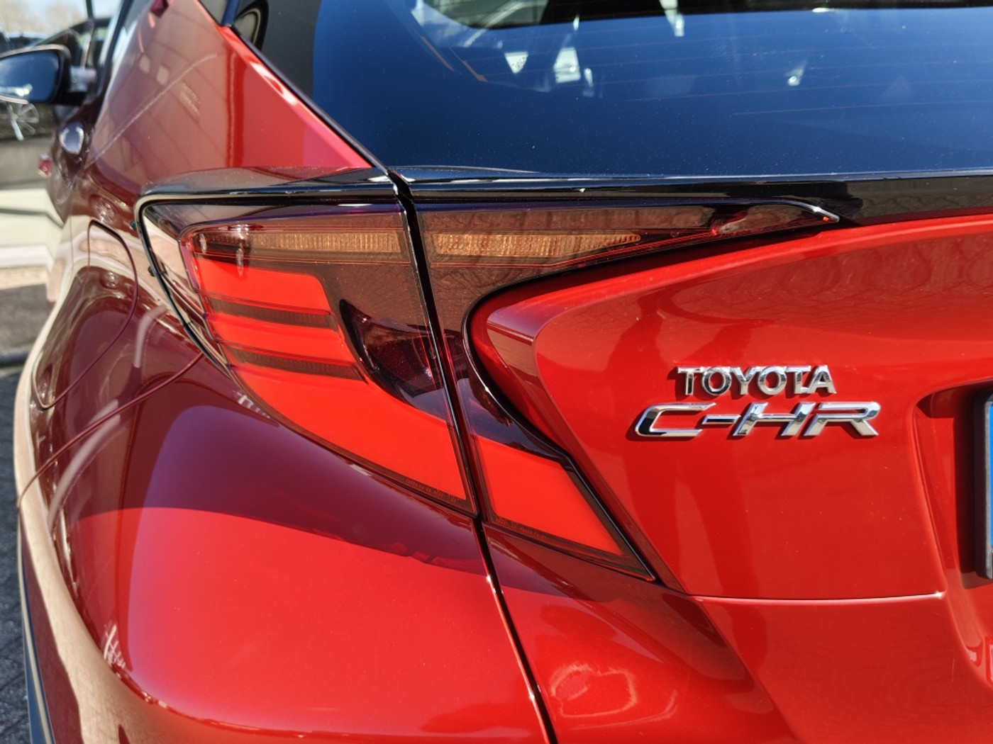 Foto van Toyota Toyota C-hr