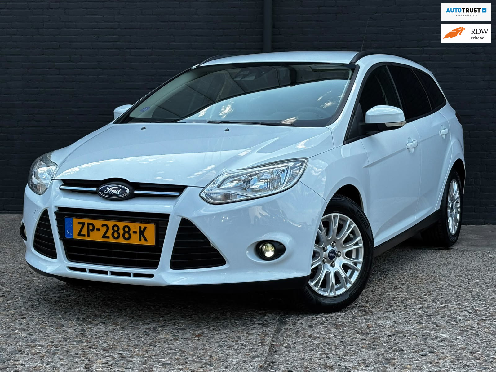 Ford Focus 1.0 EcoBoost Trend NAVI|PDC|AIRCO|ELEK RAMEN|NWE APK 2013 - voorkant