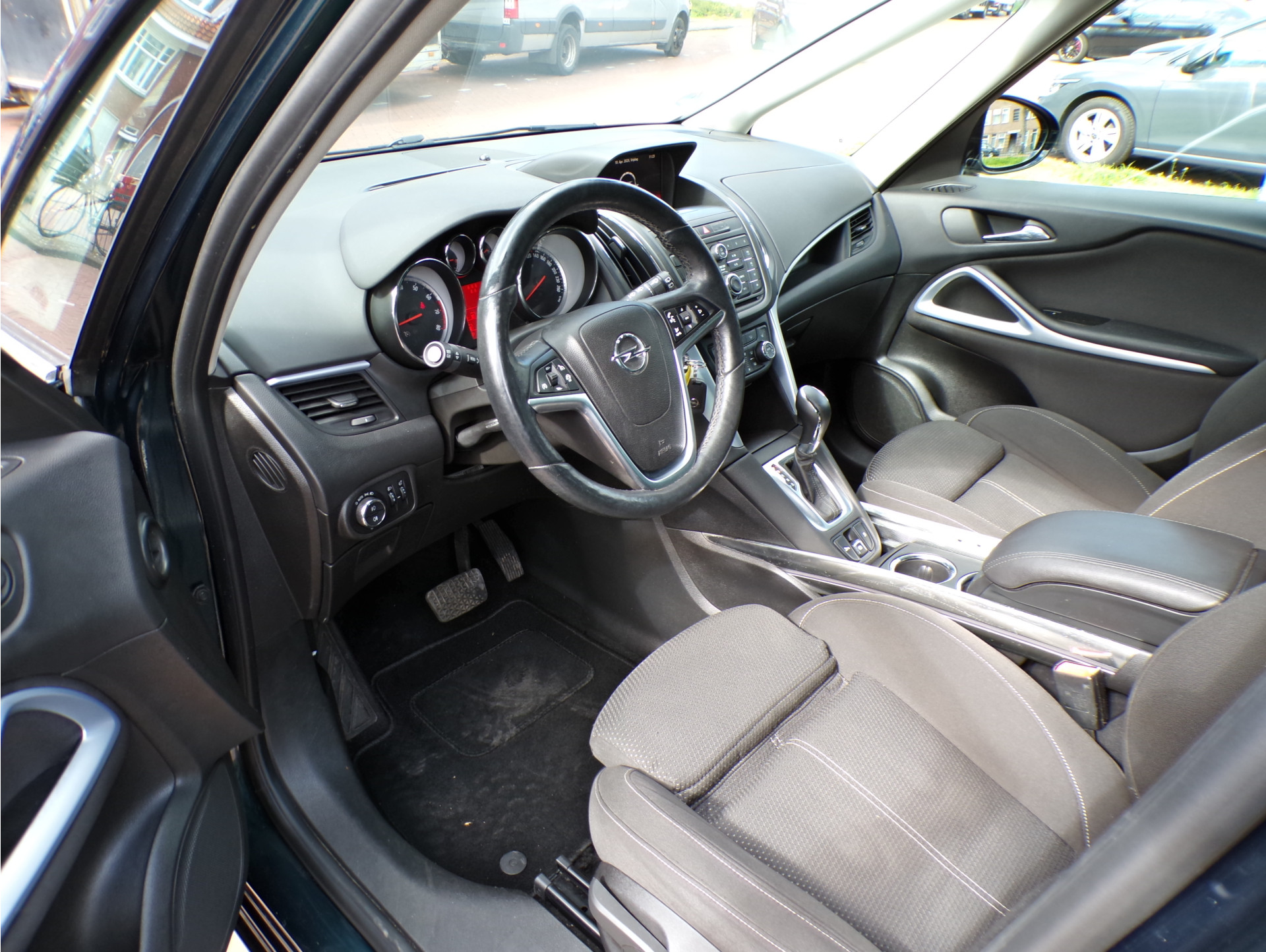 Foto van Opel Zafira Tourer