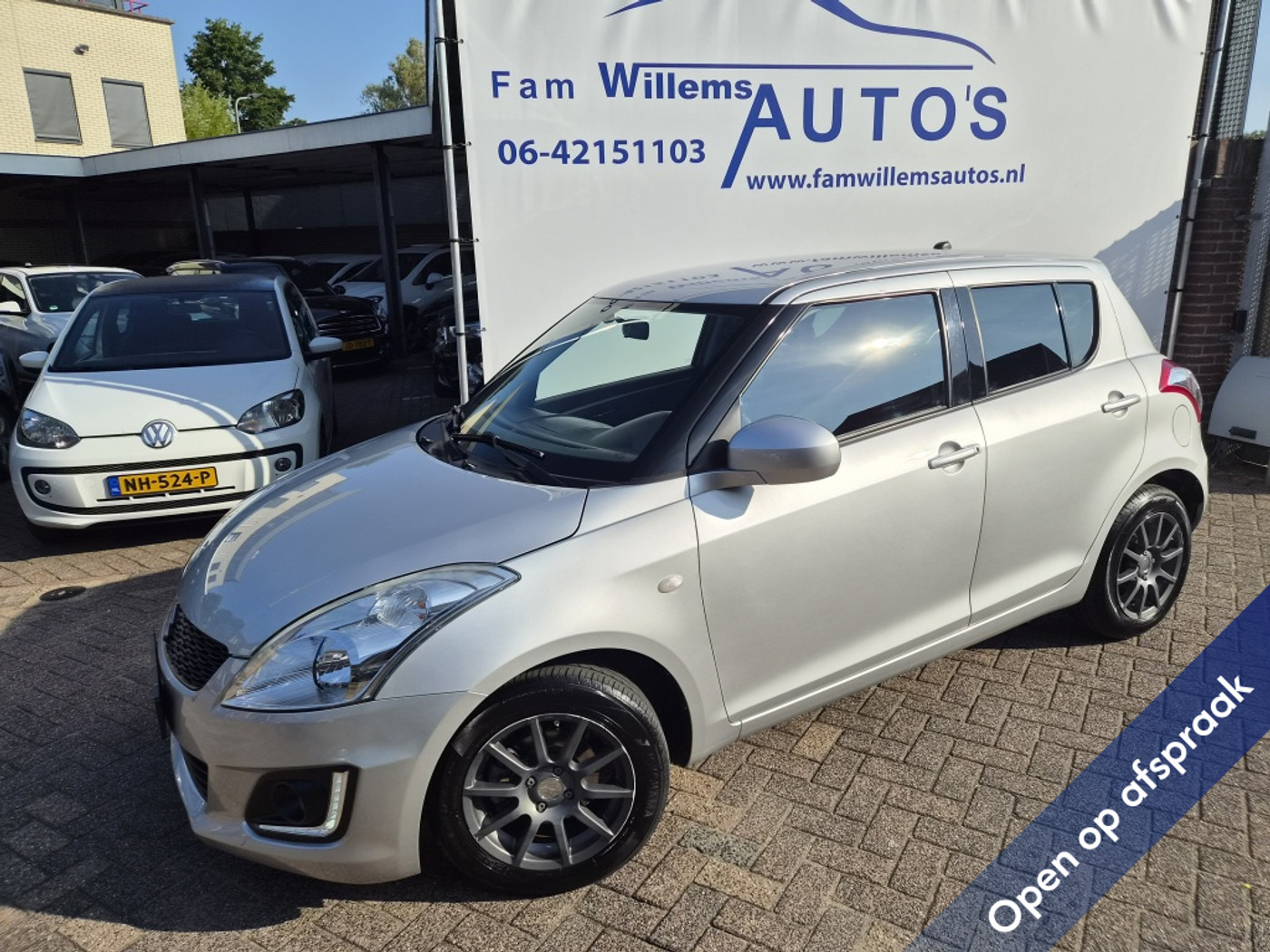 Suzuki Swift 1.2 Dynamic 2015 - voorkant