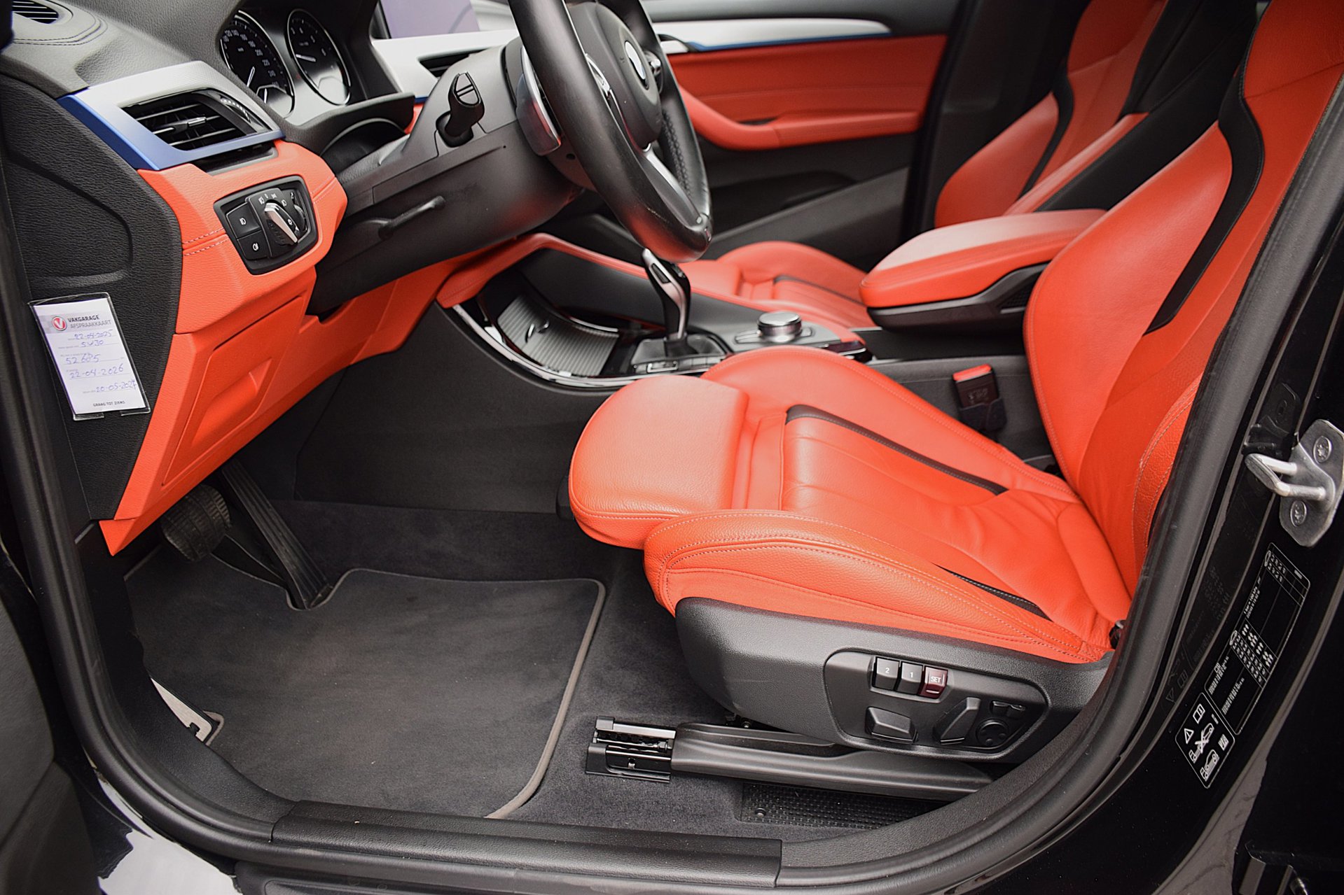 Foto van BMW X2 M35i