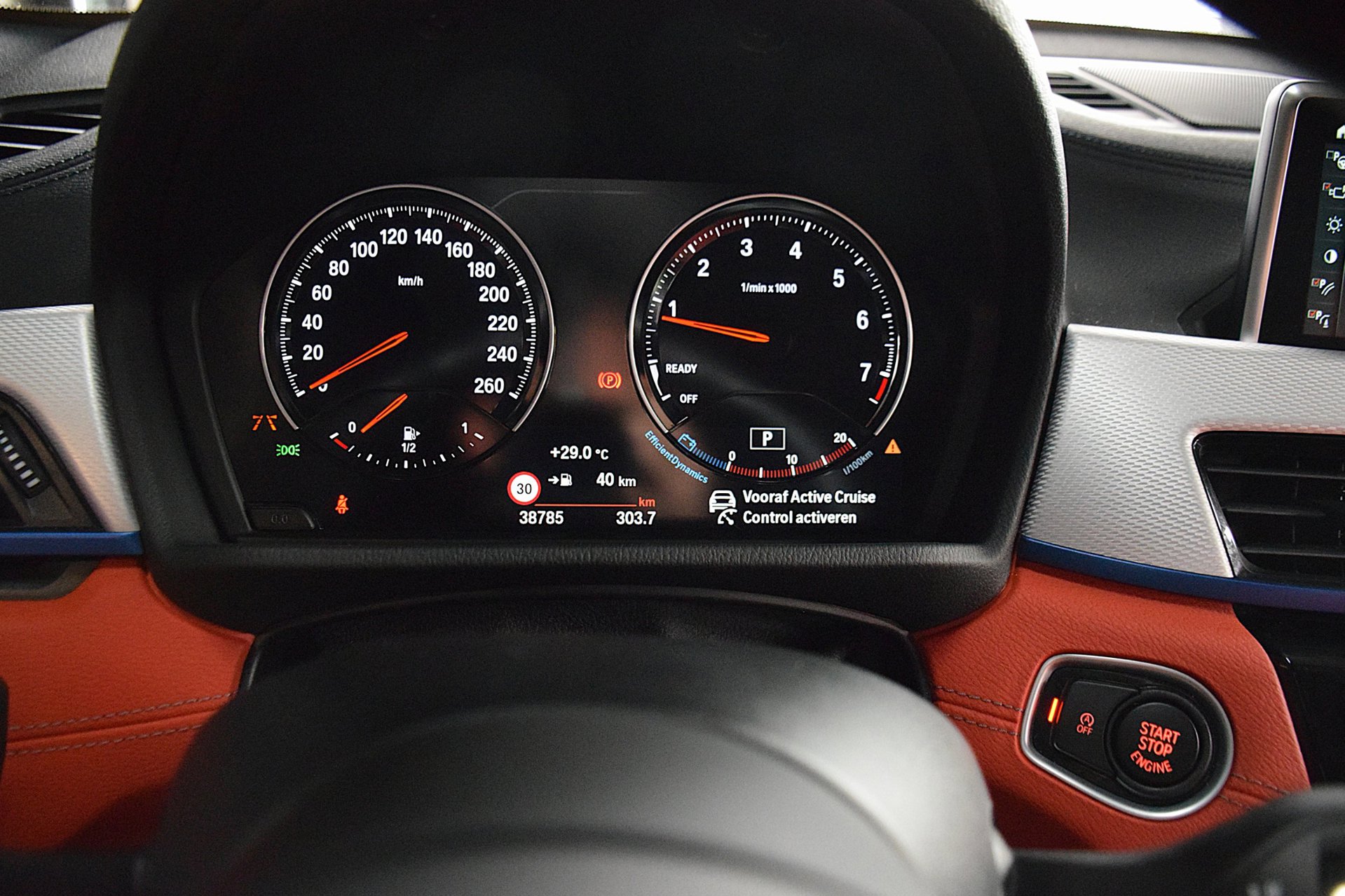 Foto van BMW X2 M35i
