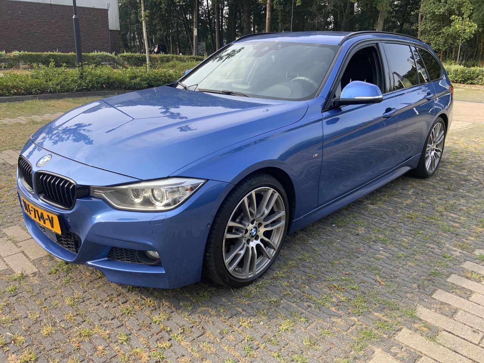 BMW 3-serie Touring 335i High Executive 2014 - voorkant