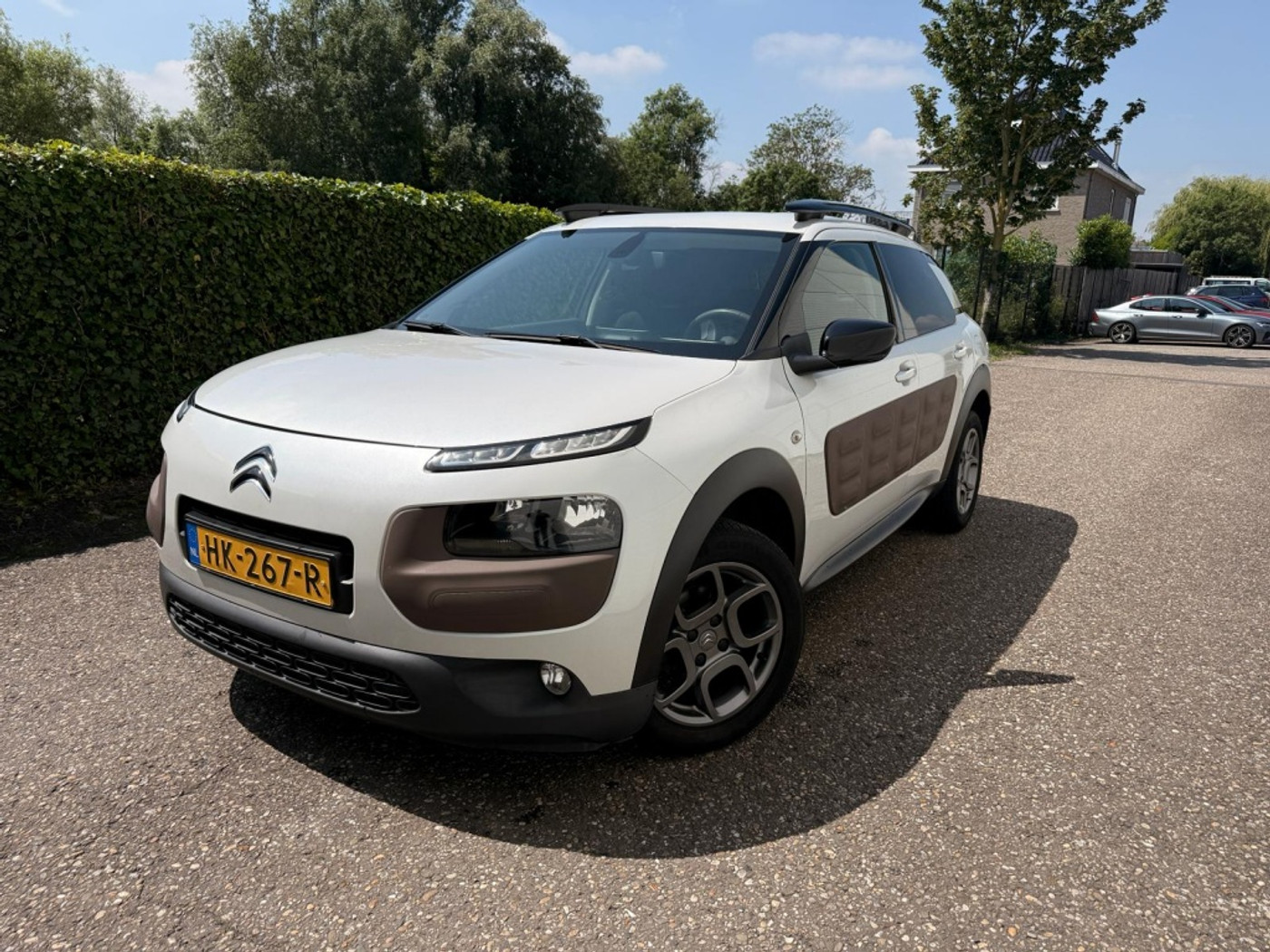 Citroen C4 Cactus 1.2 PureTech Shine 2015 - voorkant