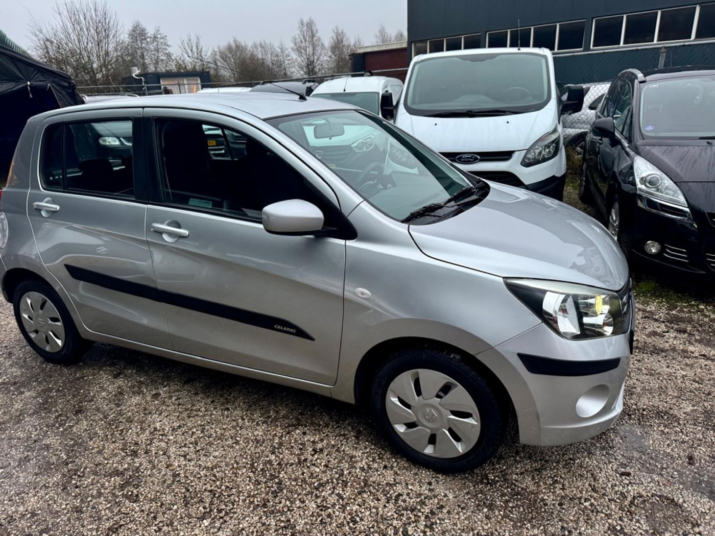 Suzuki Celerio 1.0 Exclusive 2015 - voorkant
