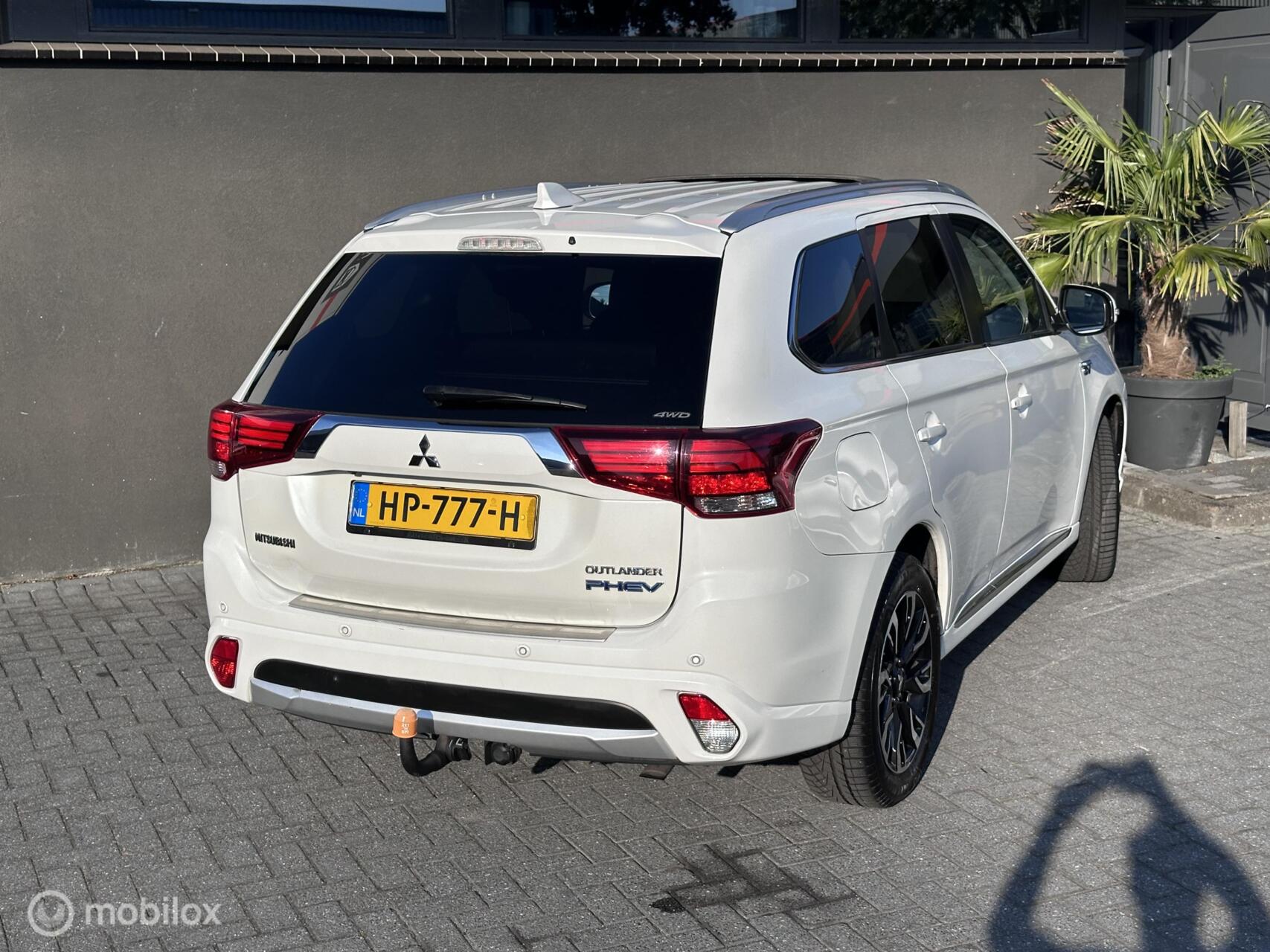 Foto van Mitsubishi Mitsubishi Outlander