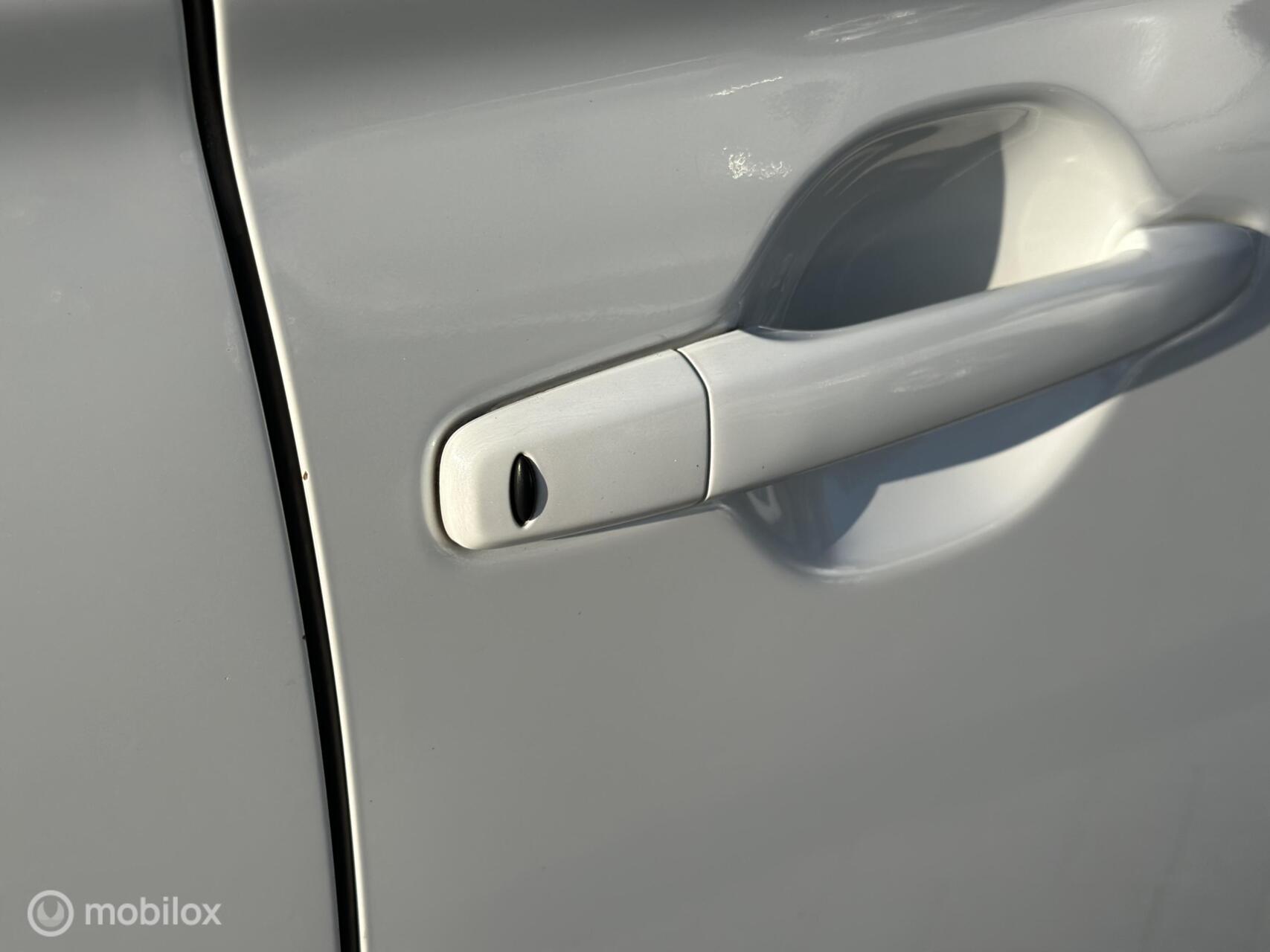 Foto van Mitsubishi Mitsubishi Outlander