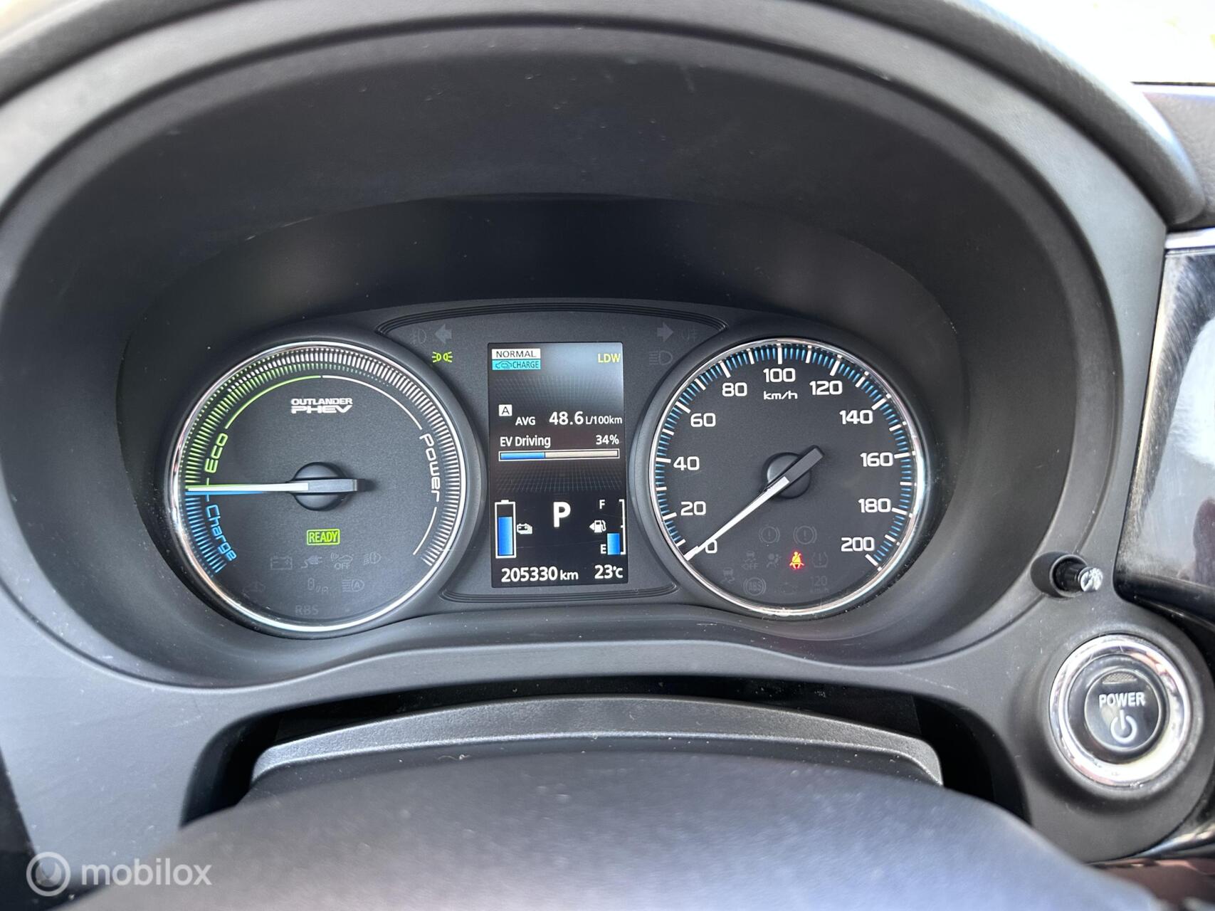 Foto van Mitsubishi Mitsubishi Outlander