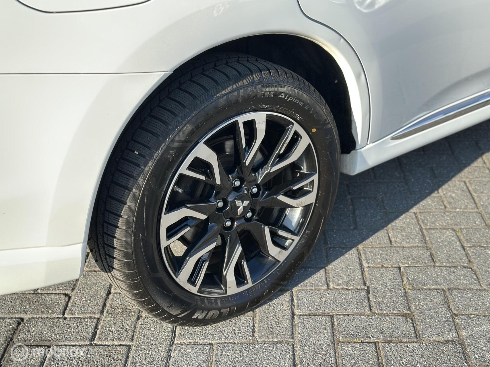 Foto van Mitsubishi Mitsubishi Outlander