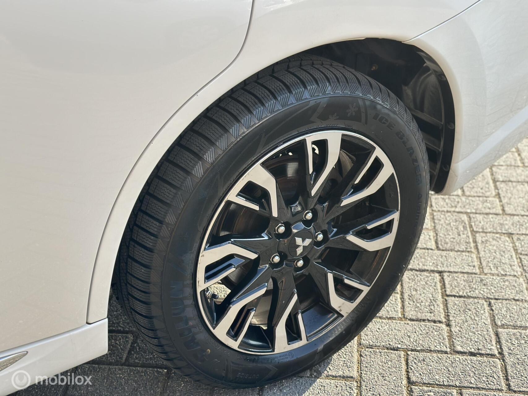 Foto van Mitsubishi Mitsubishi Outlander