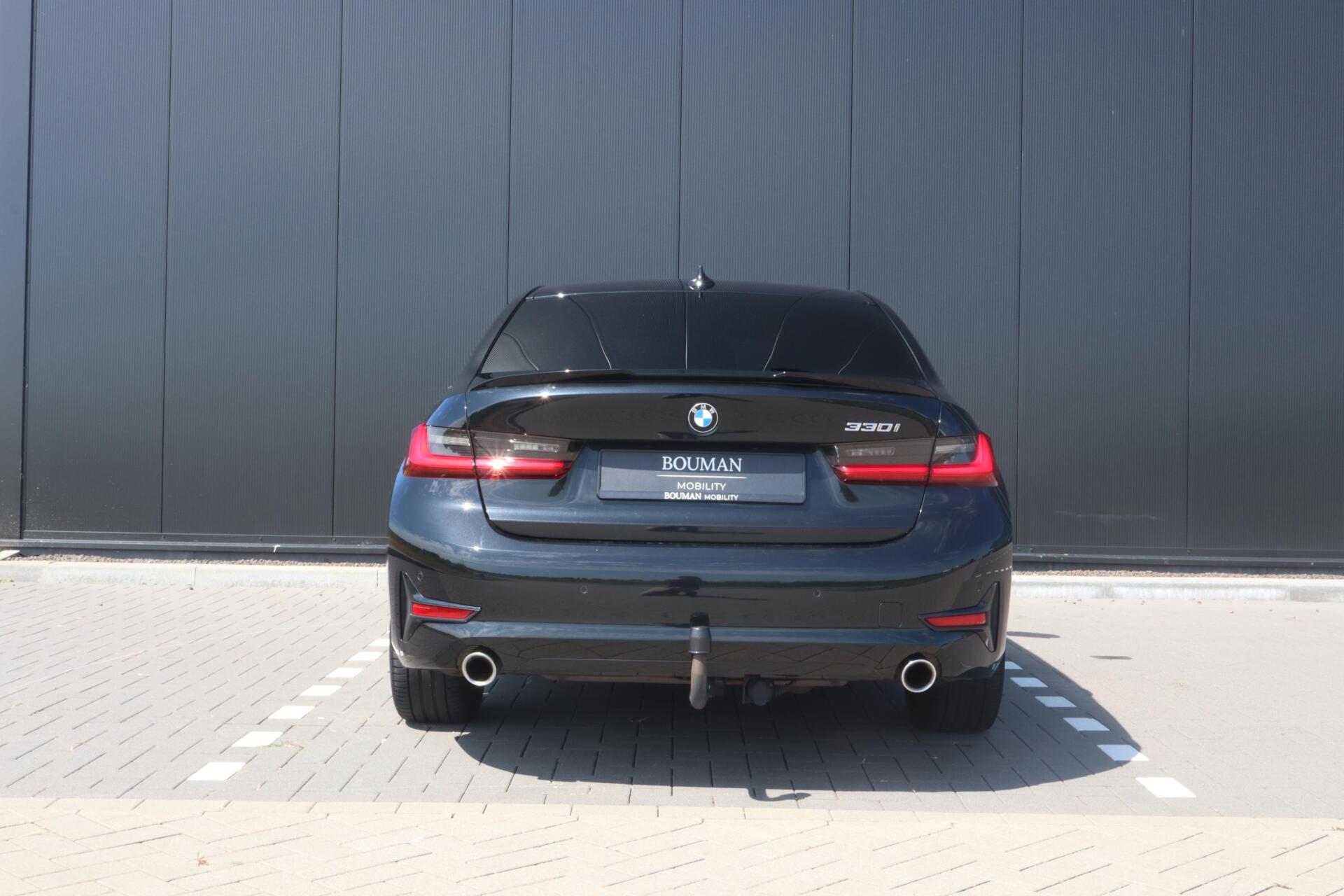 Foto van BMW 330i