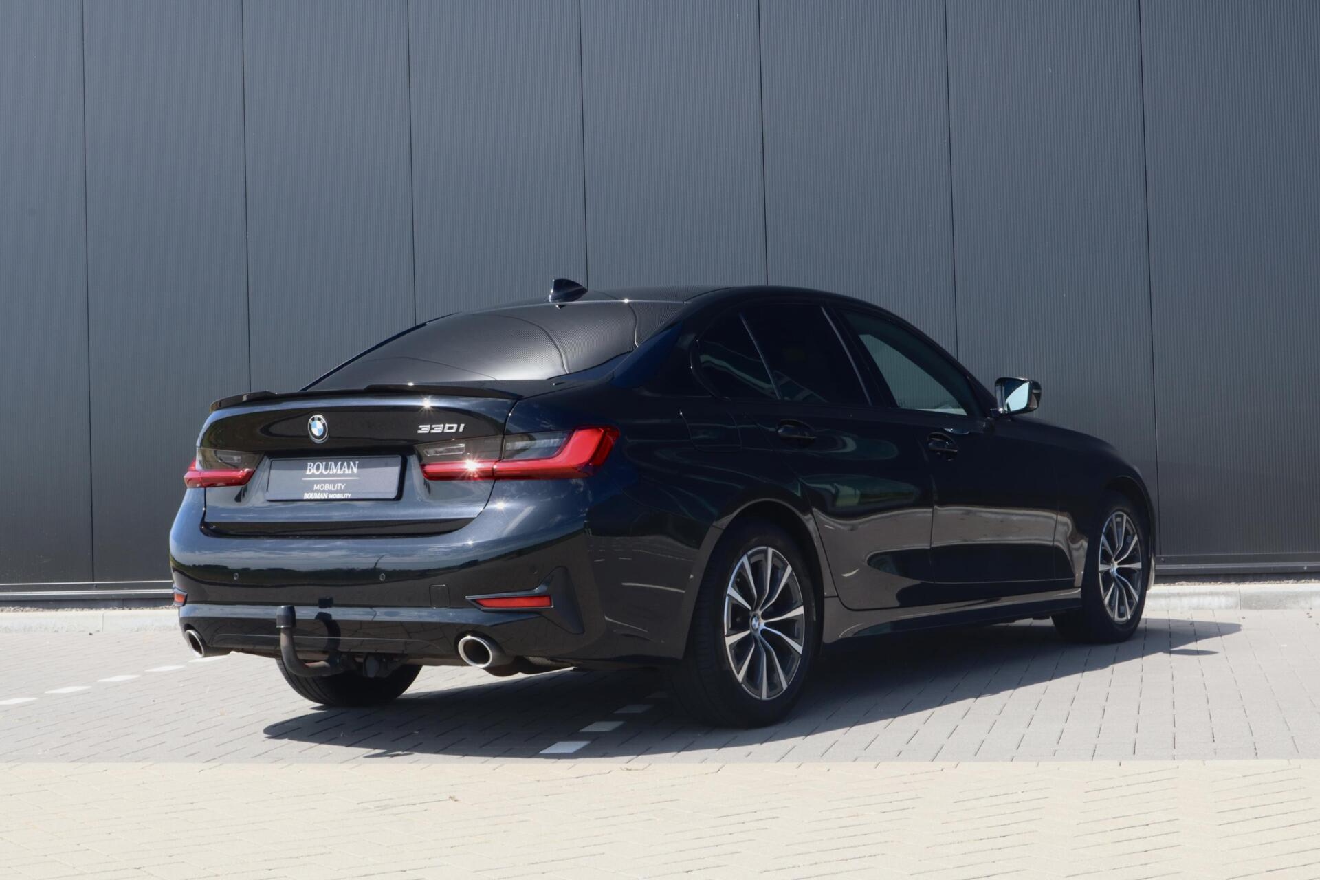 Foto van BMW 330i