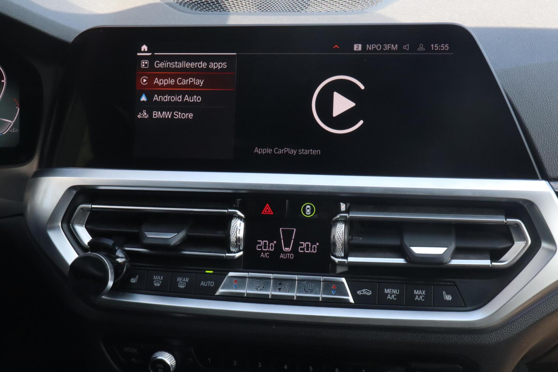 Foto van BMW 330i