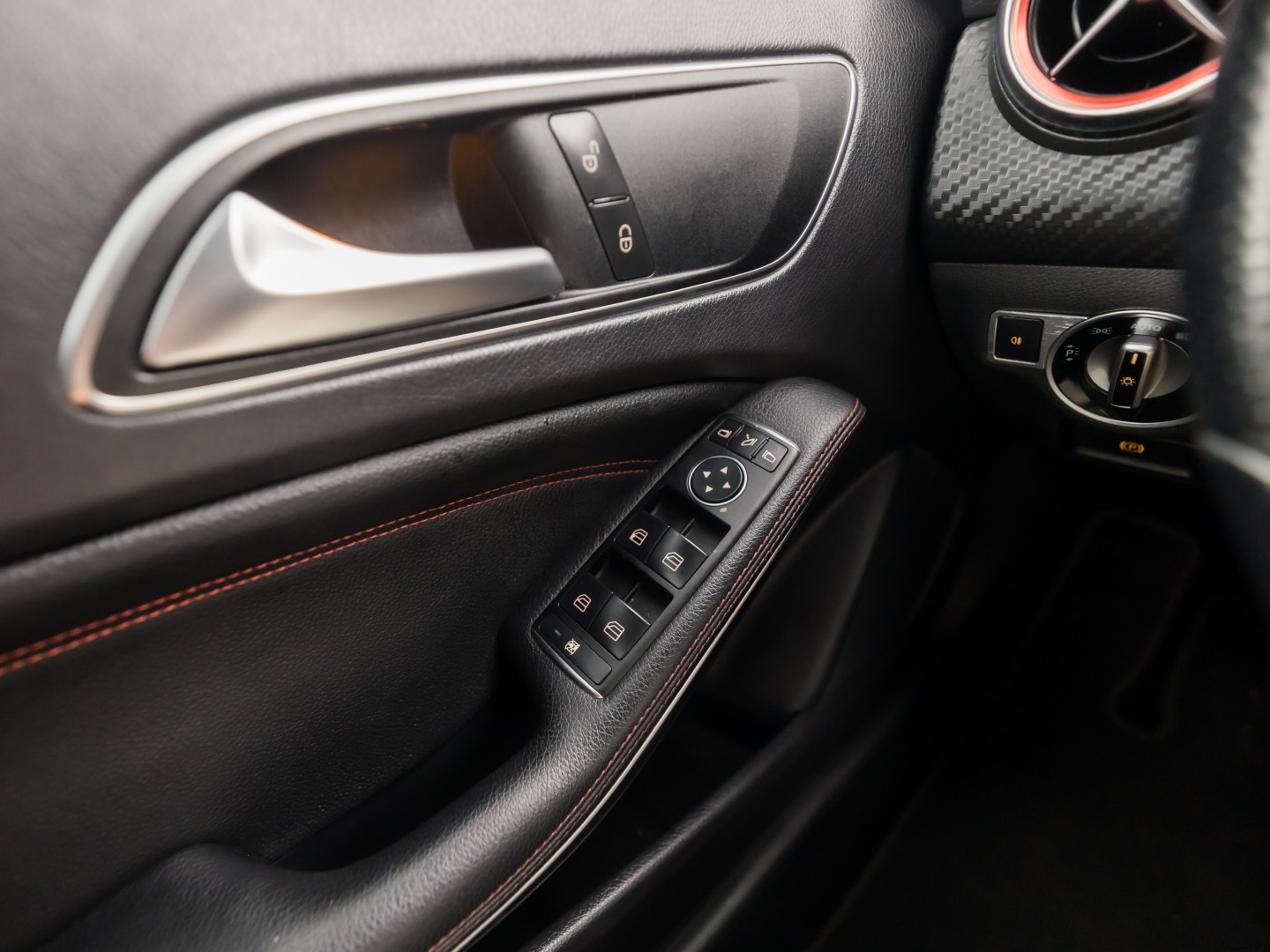 Foto van Mercedes-Benz A 200