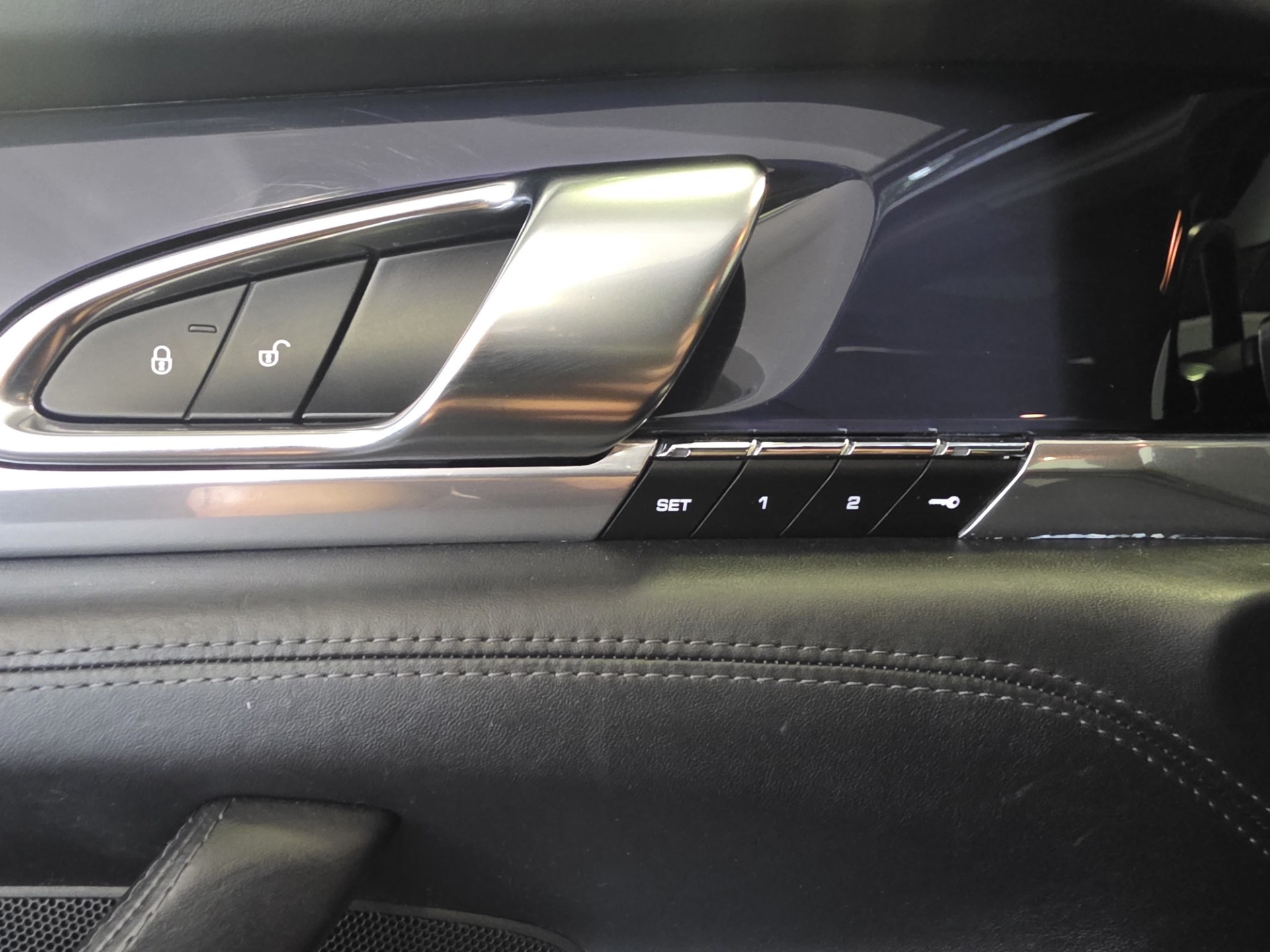 Foto van Porsche Panamera S E-hybrid